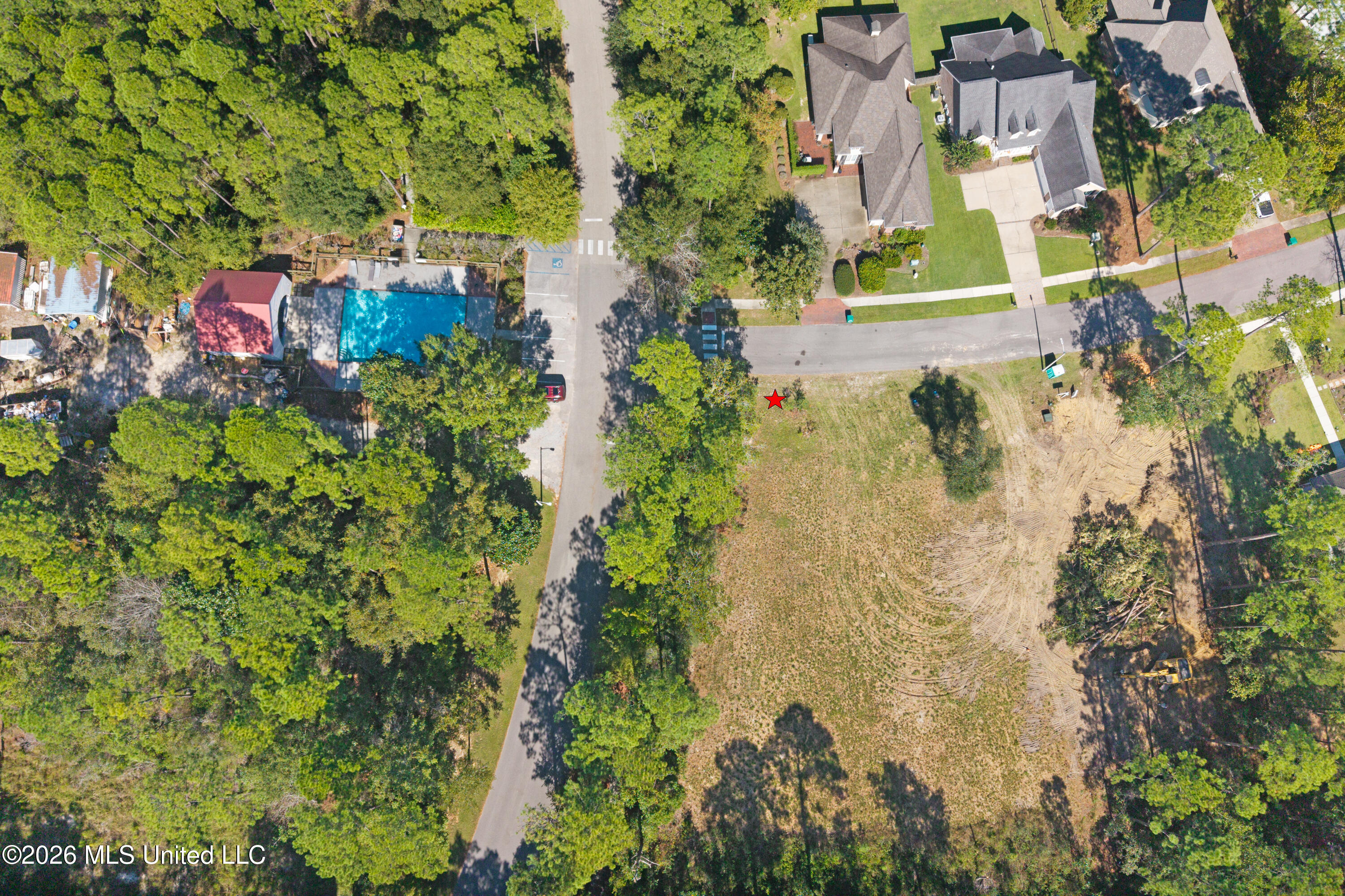 13063 Midland Cove Property Photo 4
