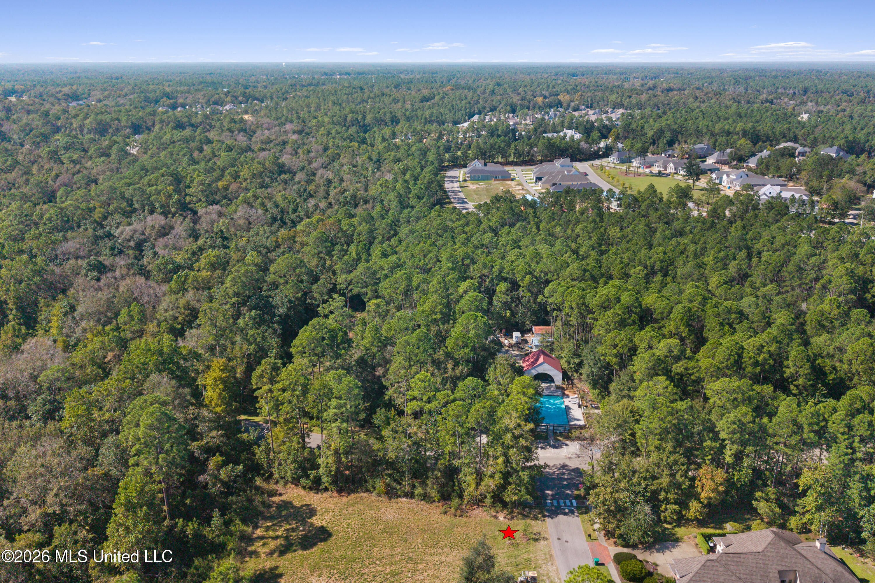13063 Midland Cove Property Photo 8