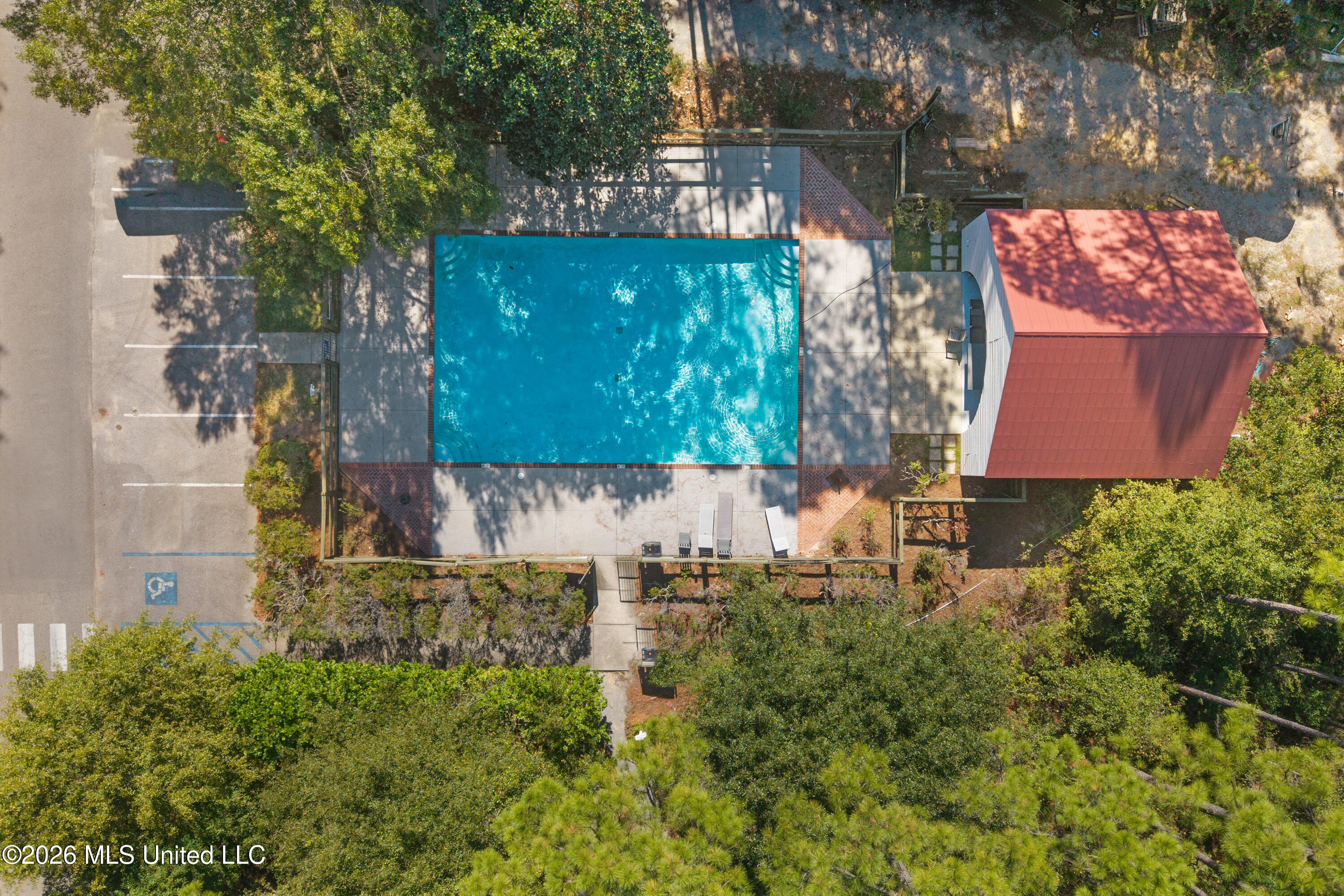 13063 Midland Cove Property Photo 18