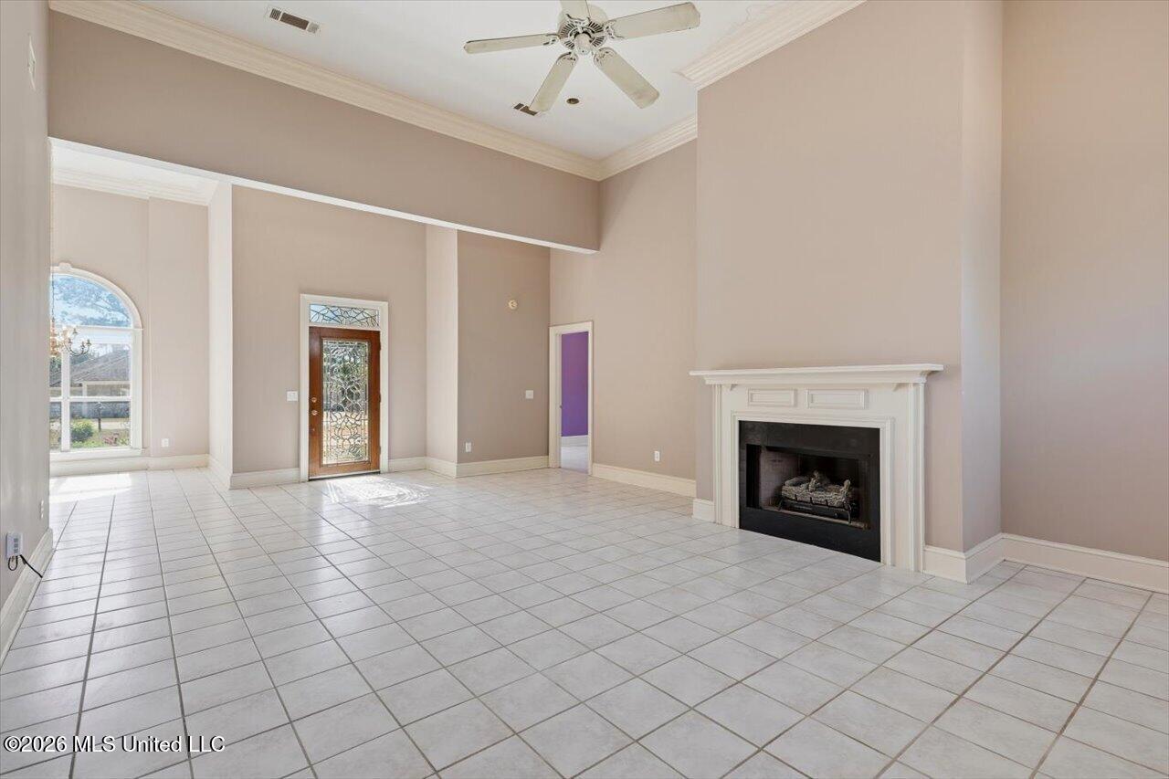 804 Annandale Road Property Photo 5