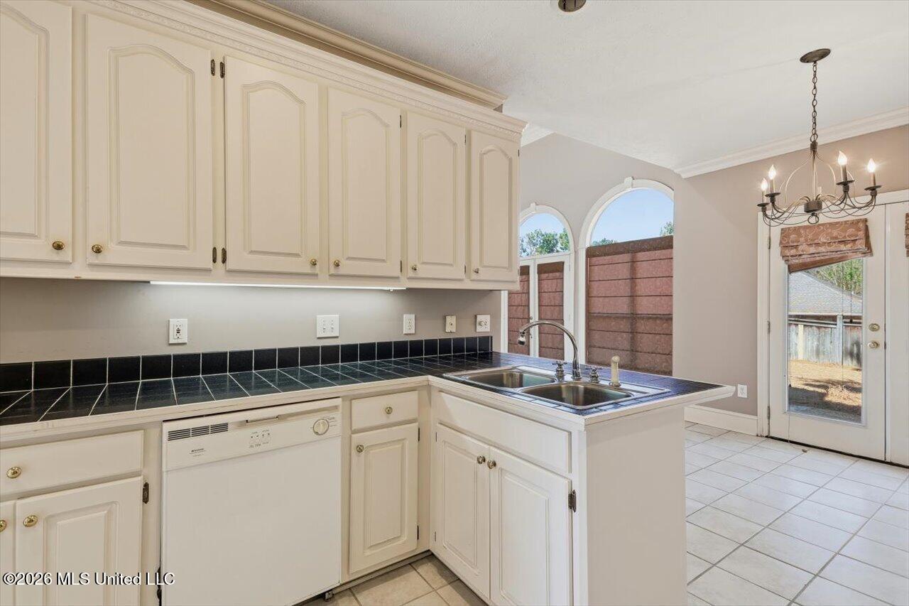 804 Annandale Road Property Photo 11