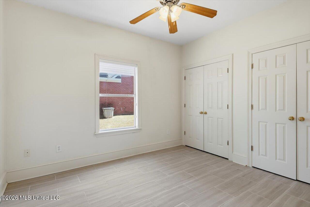 804 Annandale Road Property Photo 20