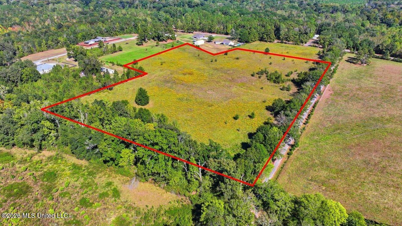 Presley Road Property Photo 1
