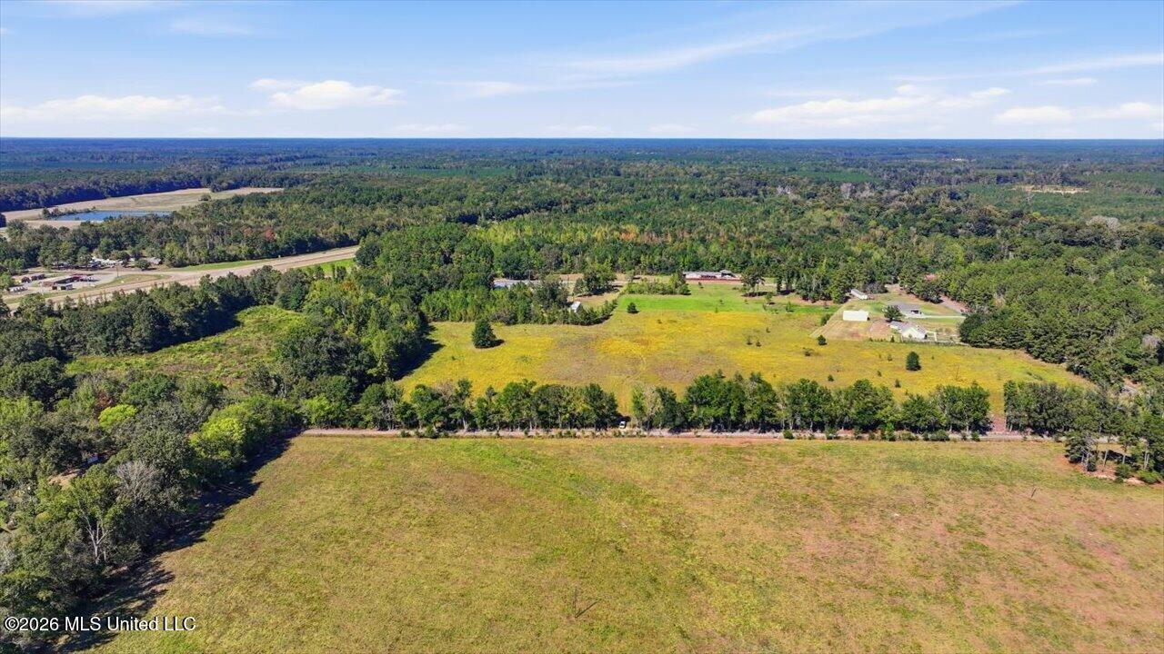 Presley Road Property Photo 2