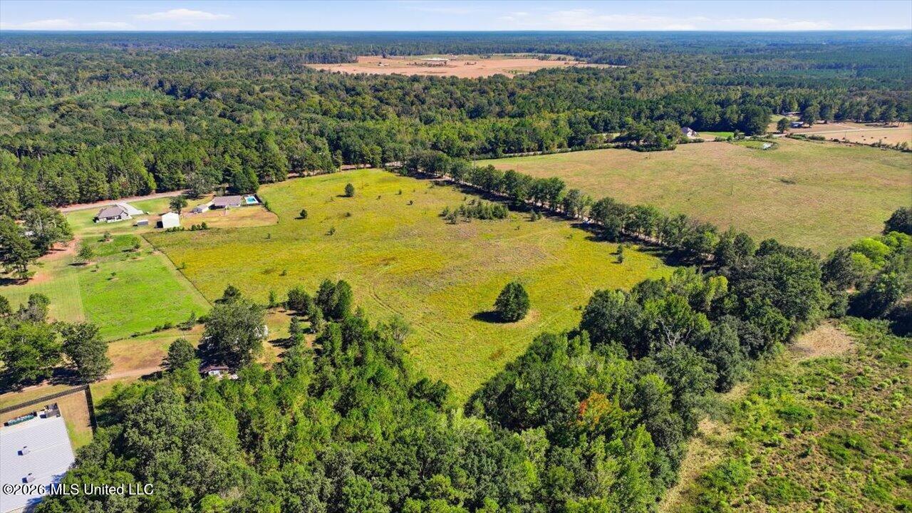 Presley Road Property Photo 13