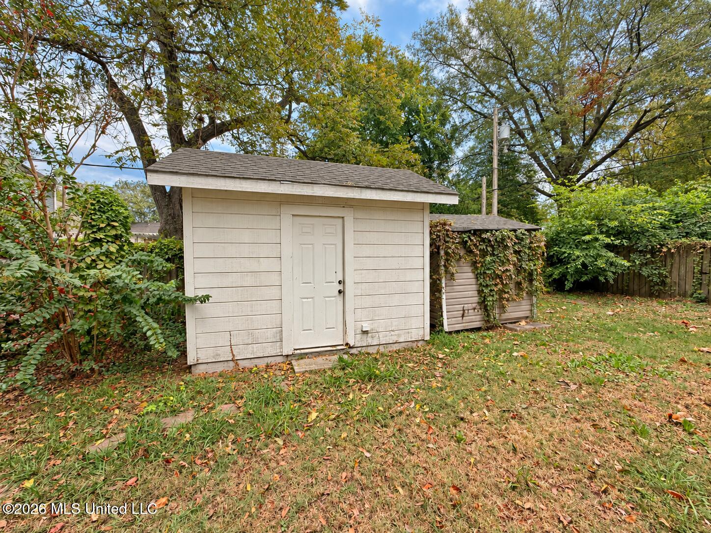 332 Clark Street Property Photo 10