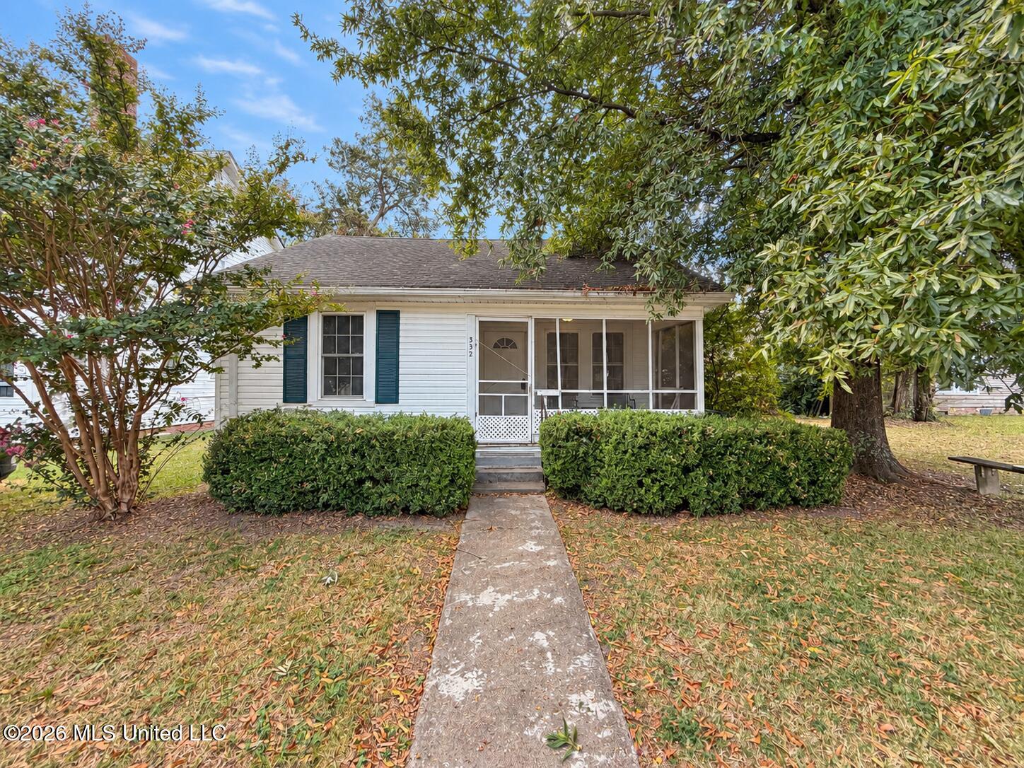 332 Clark Street Property Photo 15