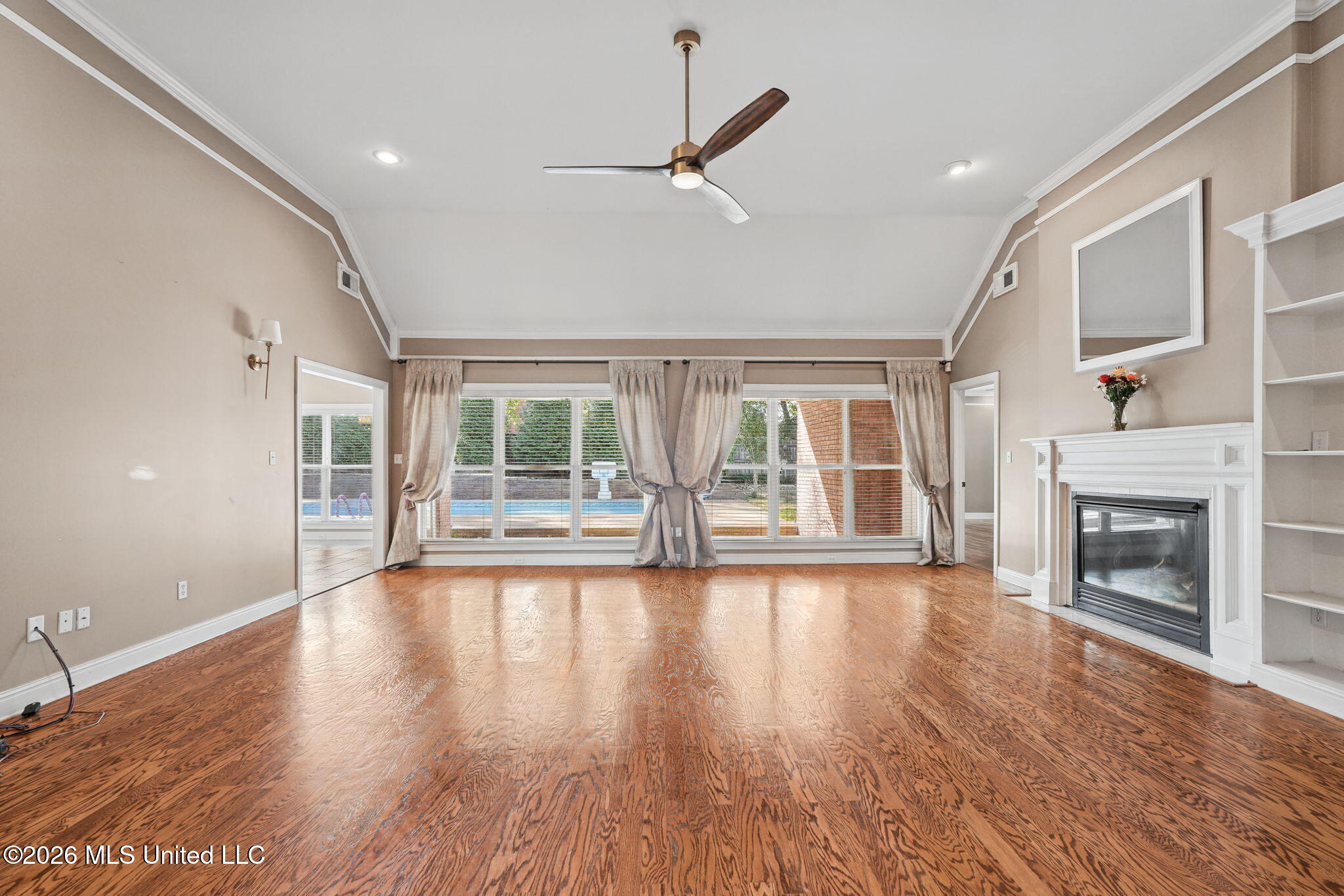 3838 Roman Forest Drive Property Photo 9