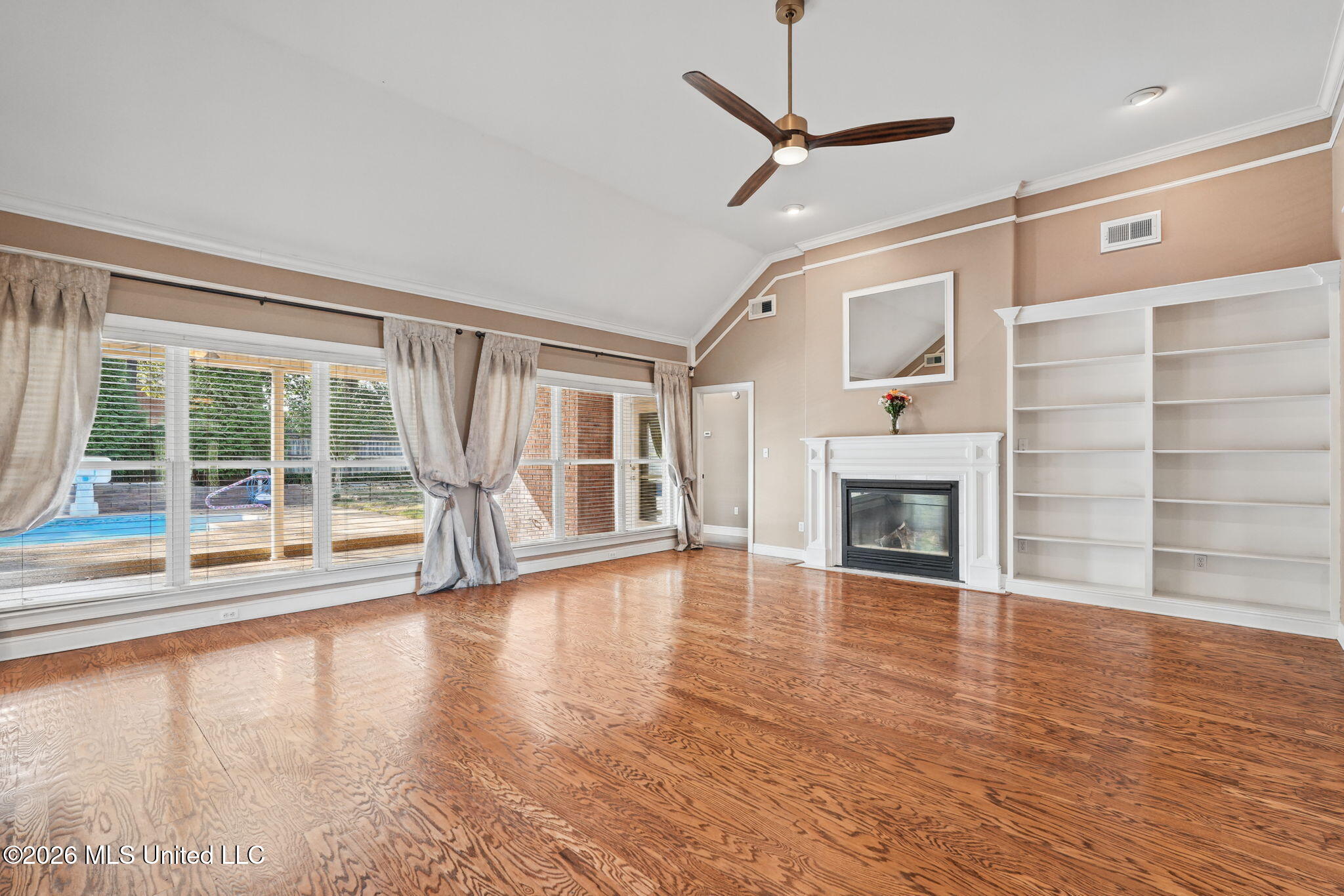3838 Roman Forest Drive Property Photo 10