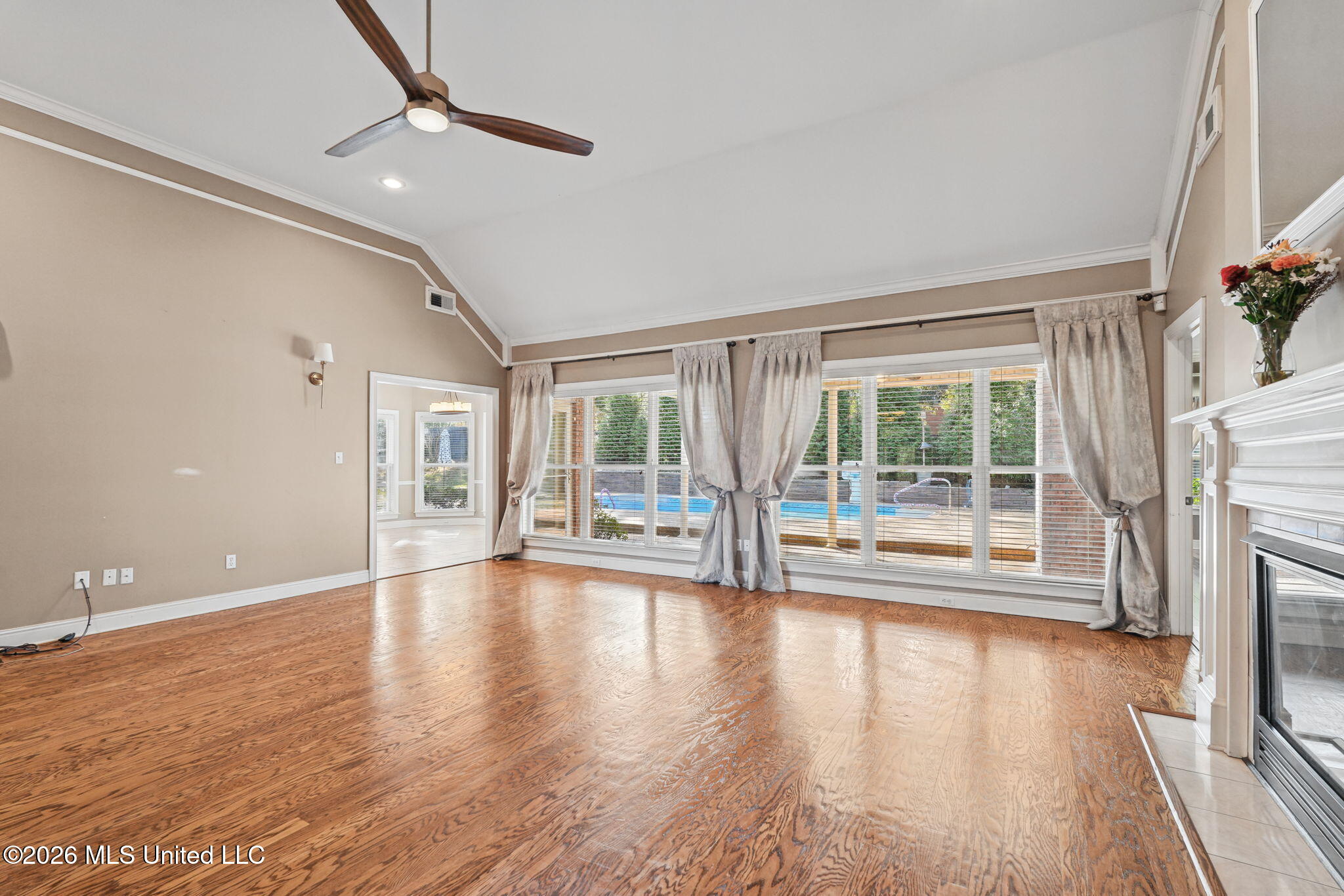3838 Roman Forest Drive Property Photo 11