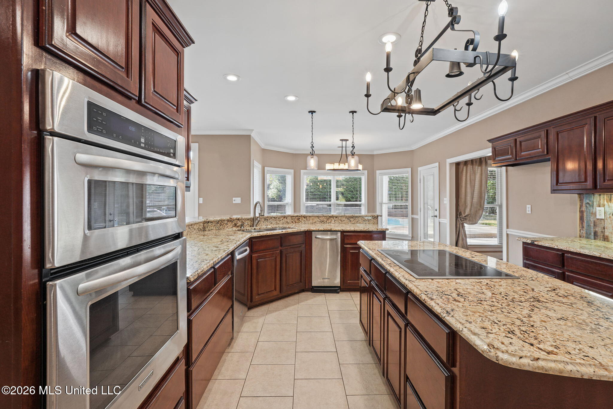 3838 Roman Forest Drive Property Photo 15