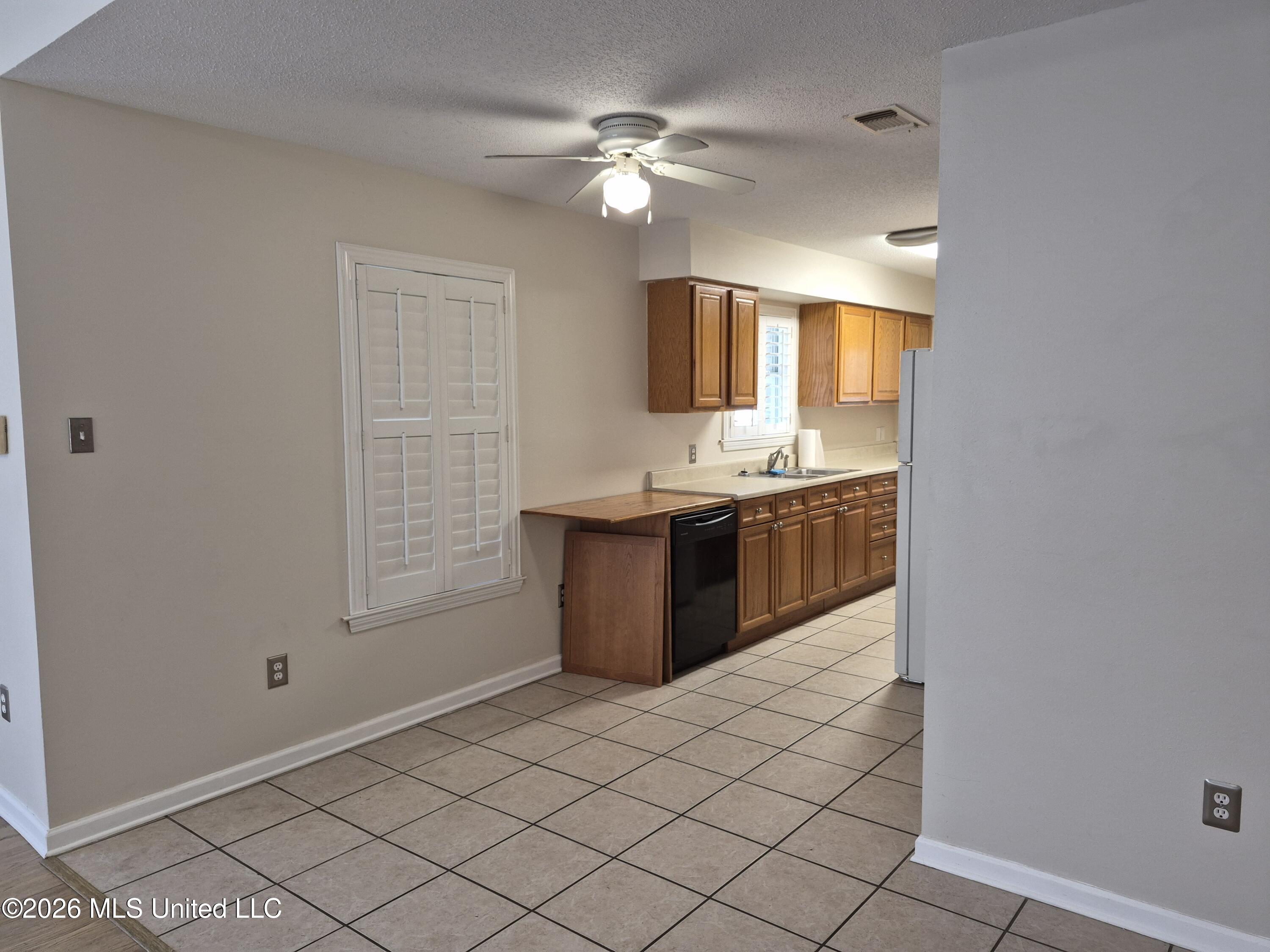 1428 Margie Street Property Photo 5