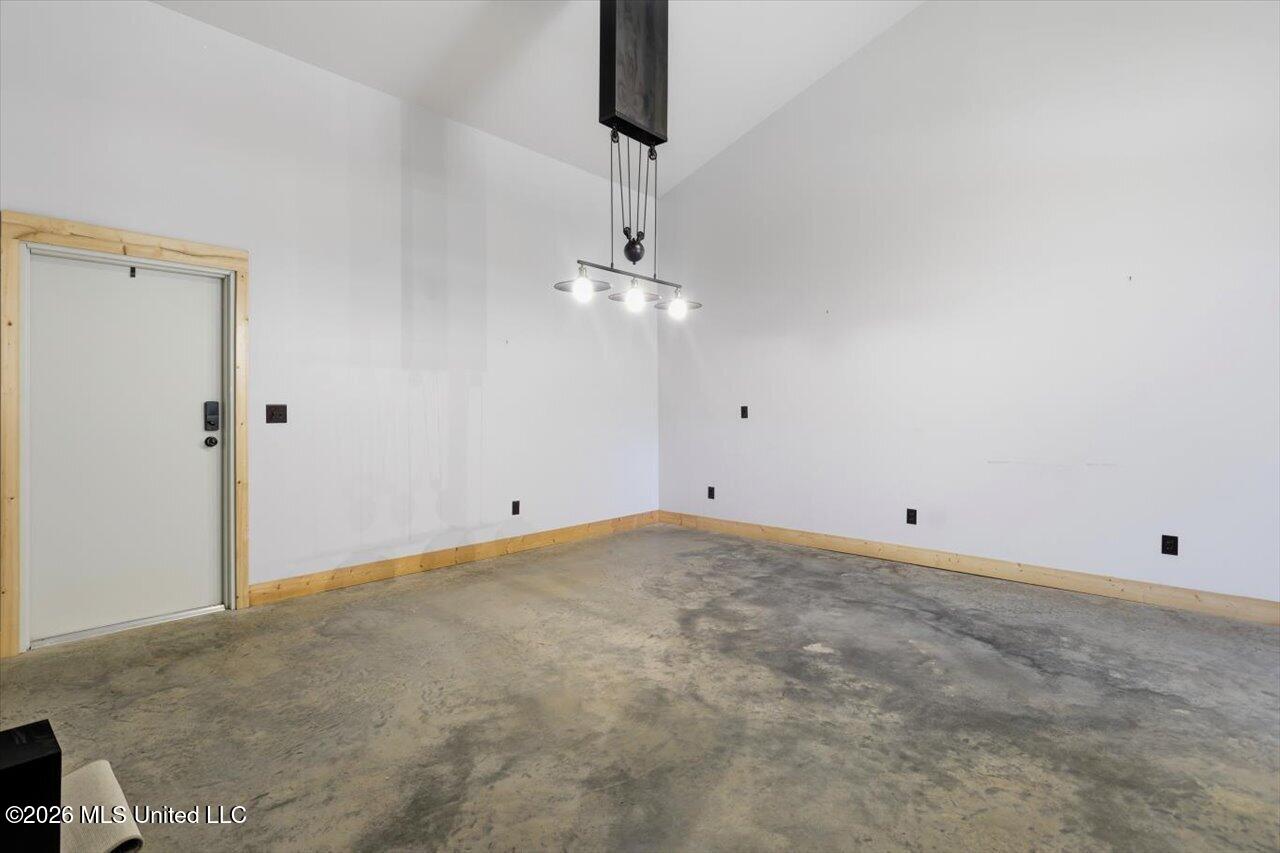 2057 E Whitworth Street Property Photo 10