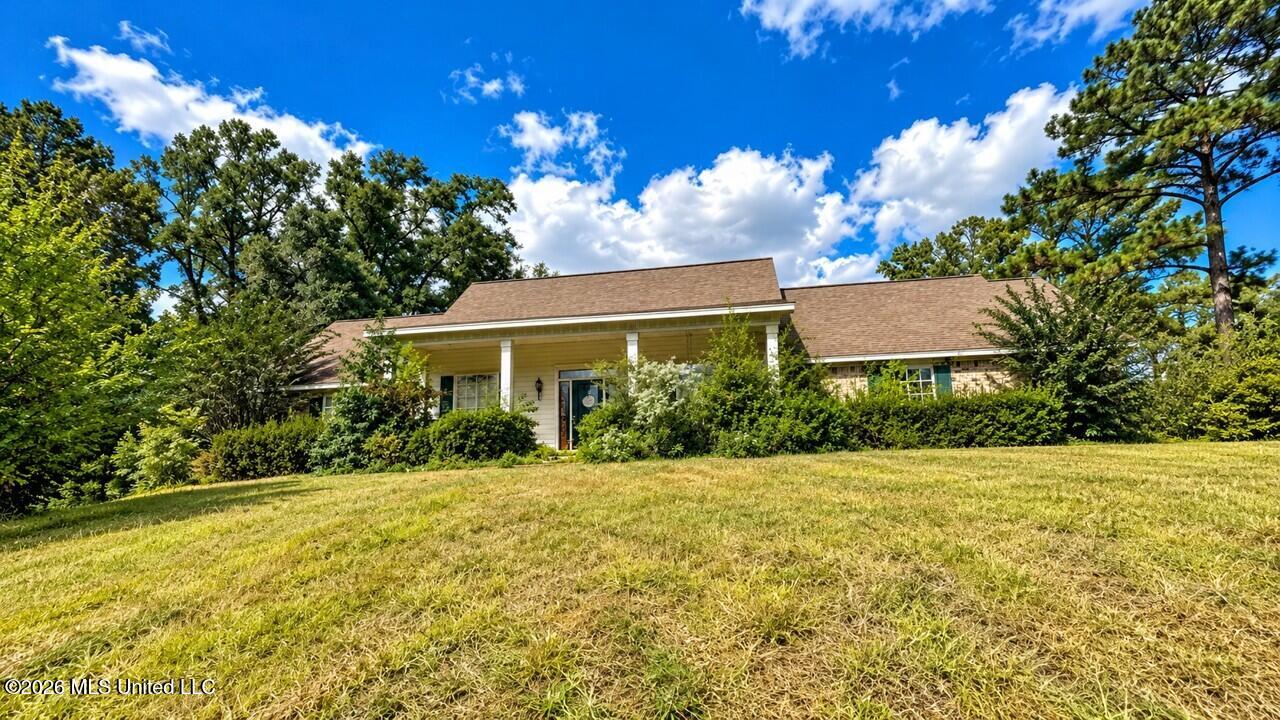 422 Cambridge Lane Property Photo 8