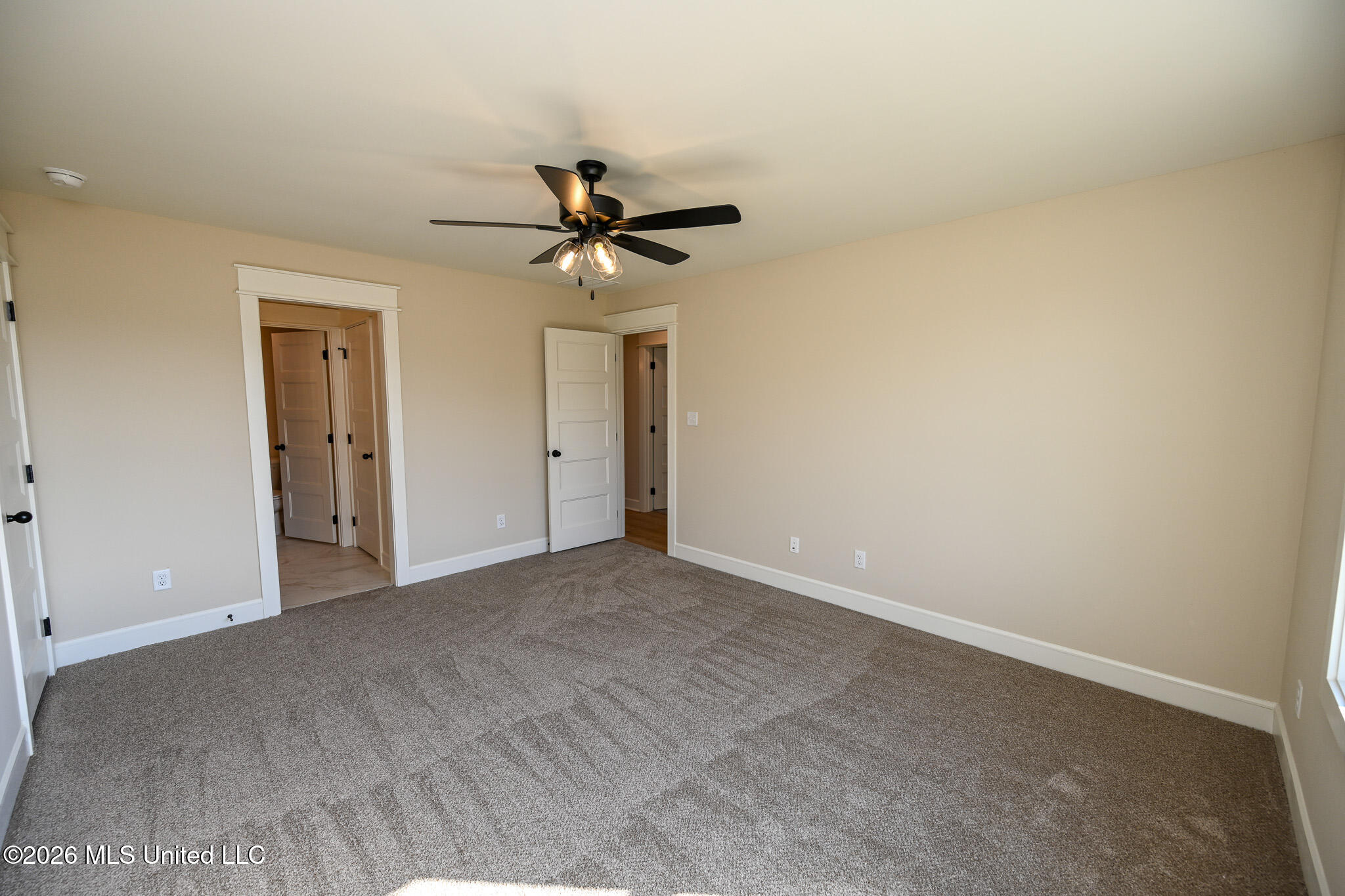 2306 Lochside Street Property Photo 43