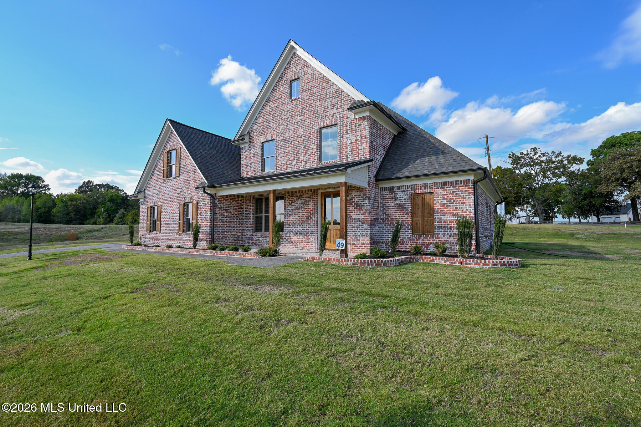 2306 Lochside Street Property Photo 59