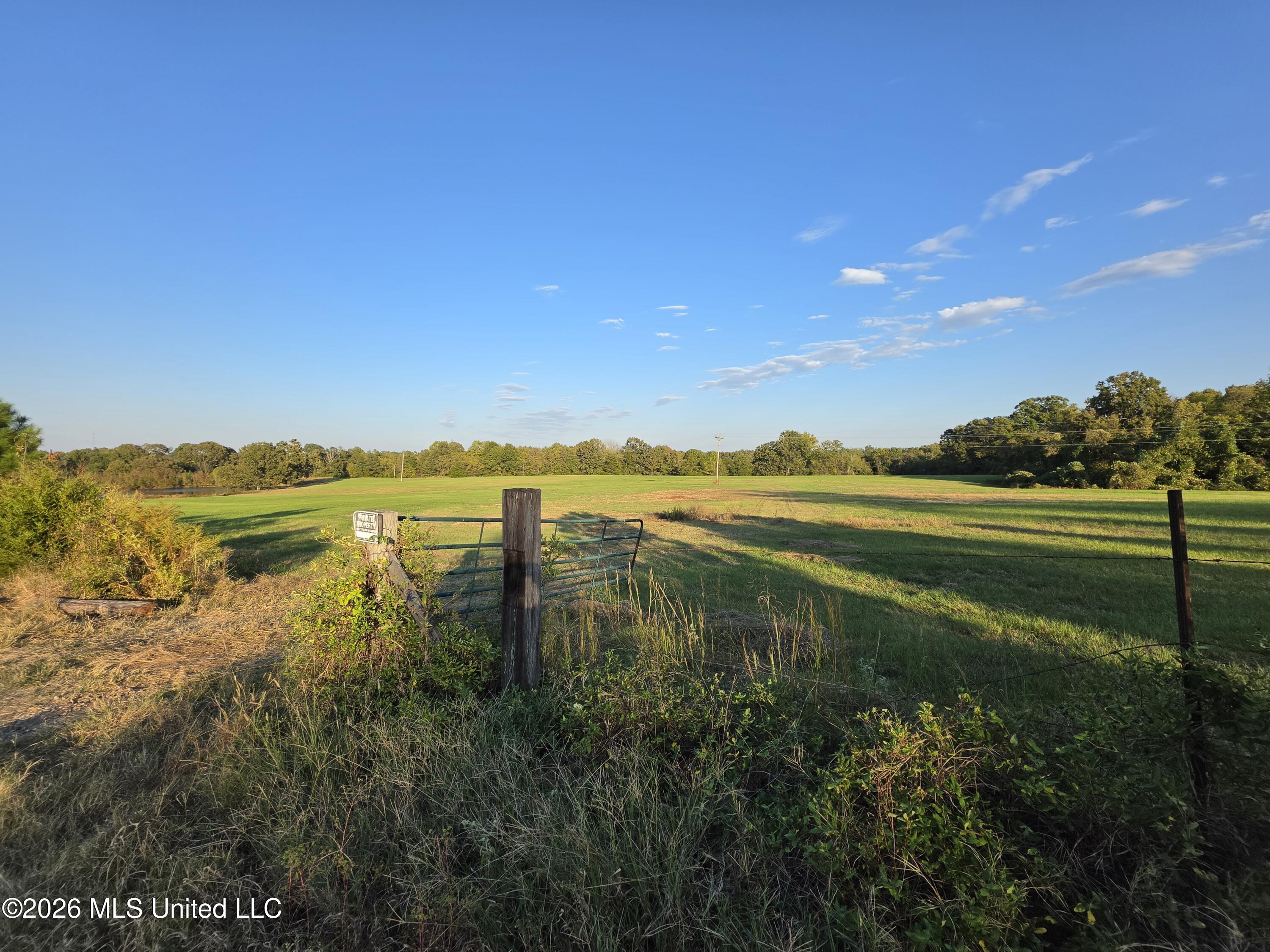 Old Hwy 7 Property Photo 2