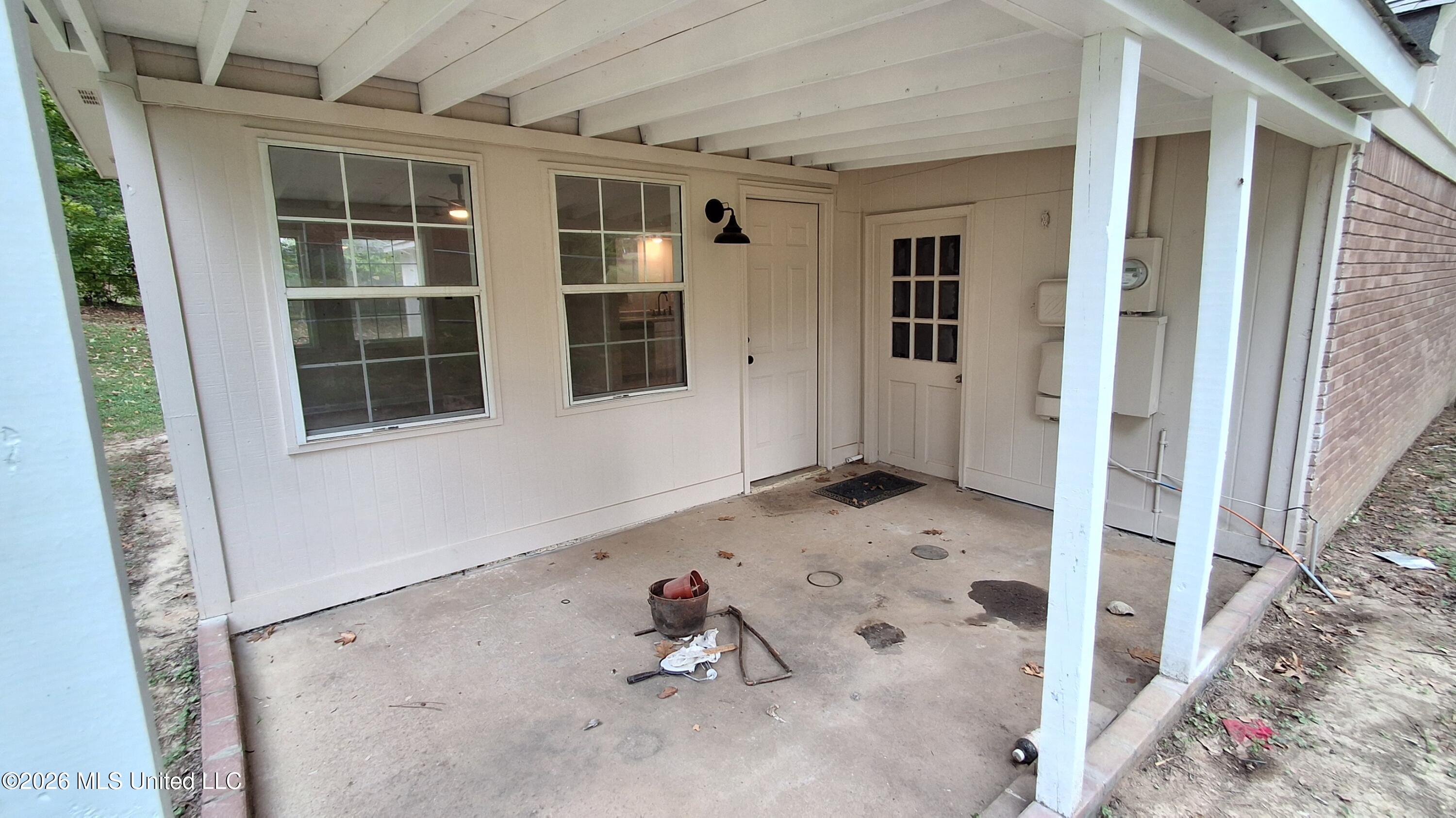 5562 Caroline Drive Property Photo 22