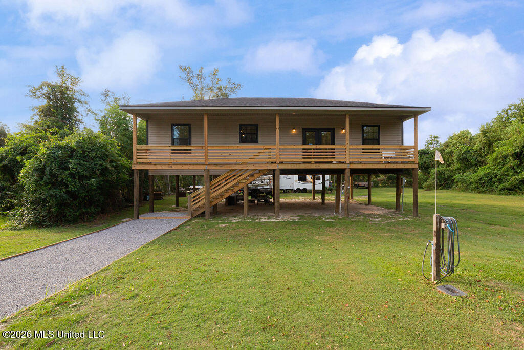 105 Baker Street Property Photo 1