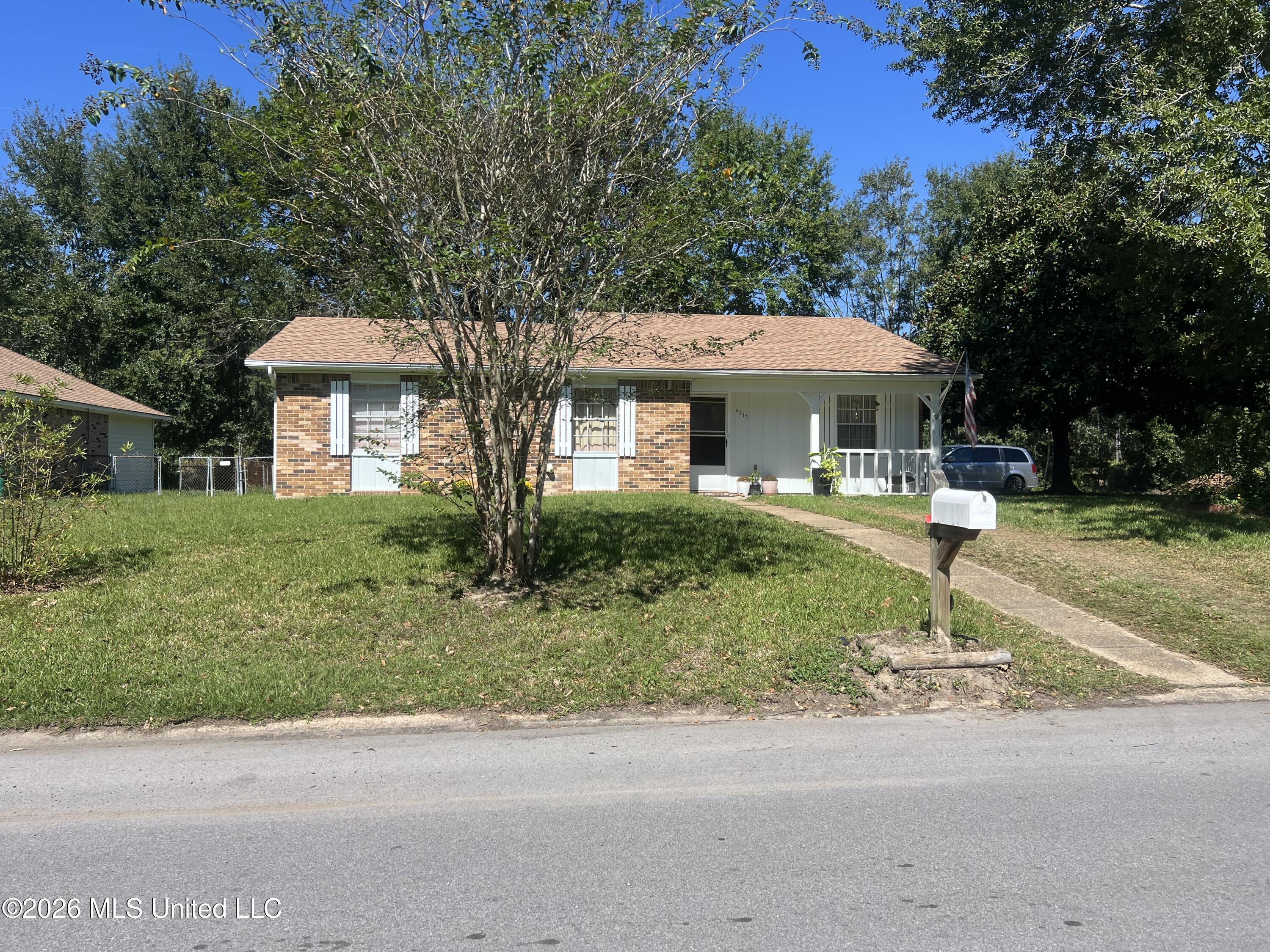 4117 Yosemite Drive Property Photo 1