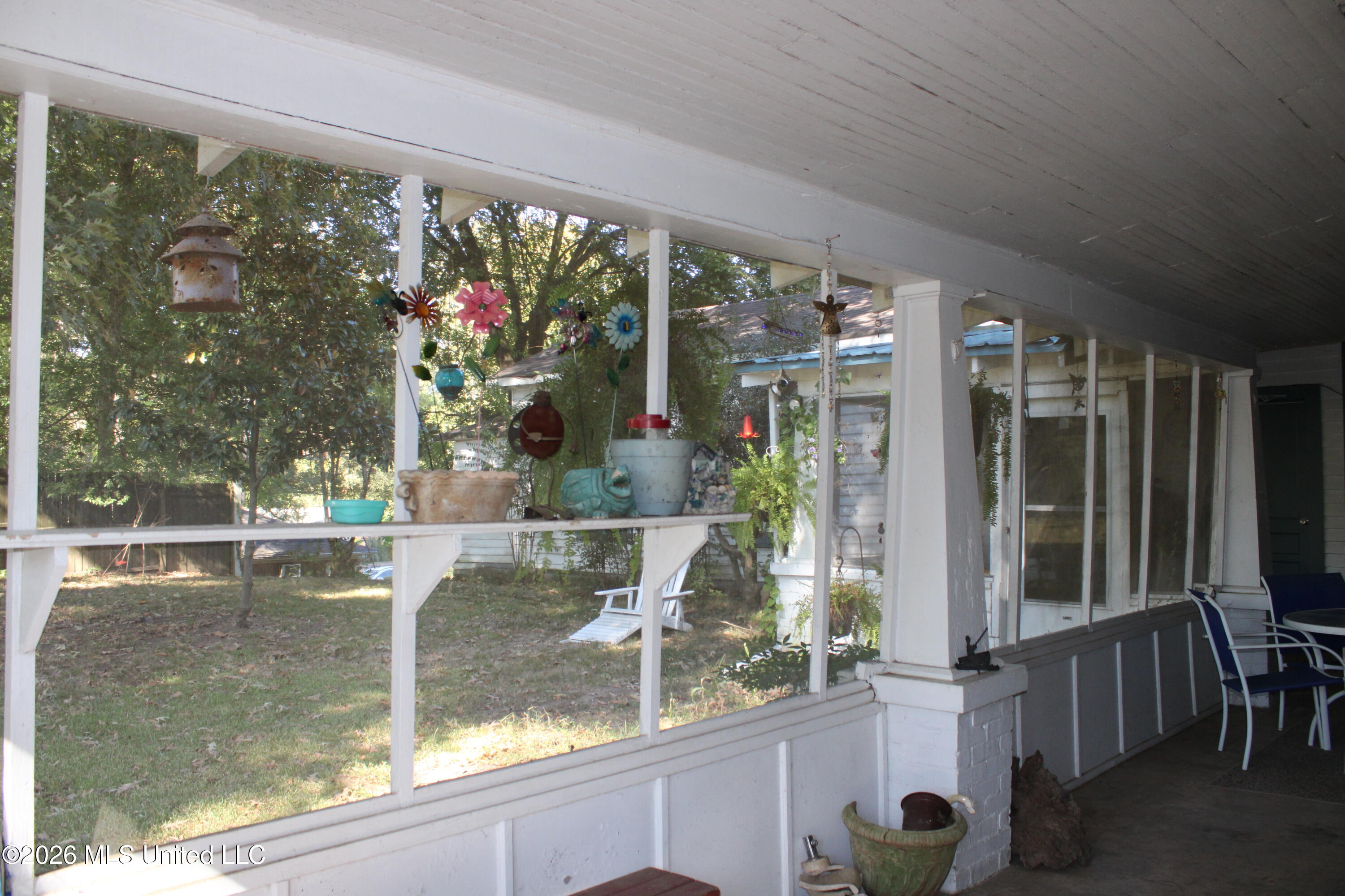 311 Osbourne Street Property Photo 12