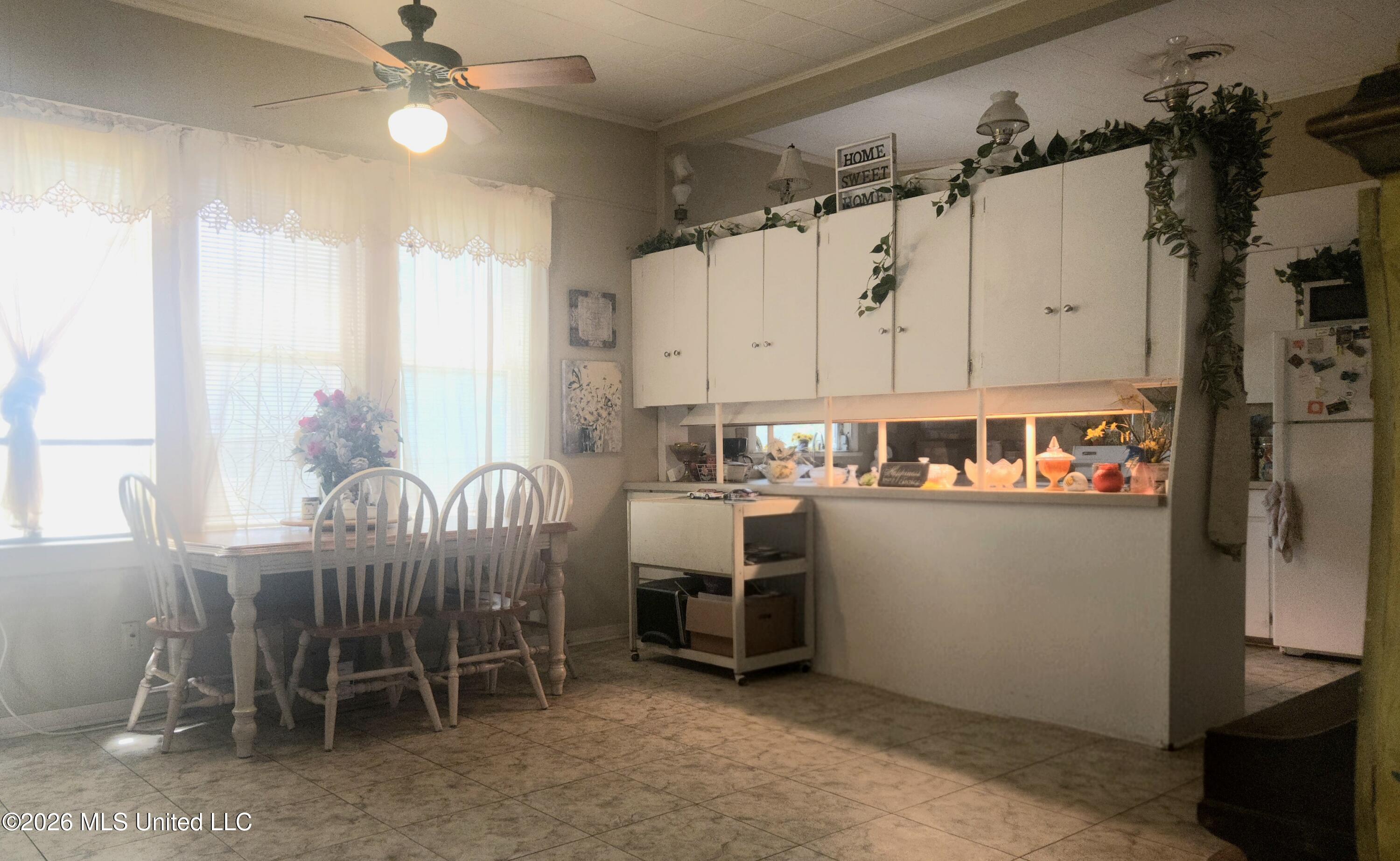 311 Osbourne Street Property Photo 25