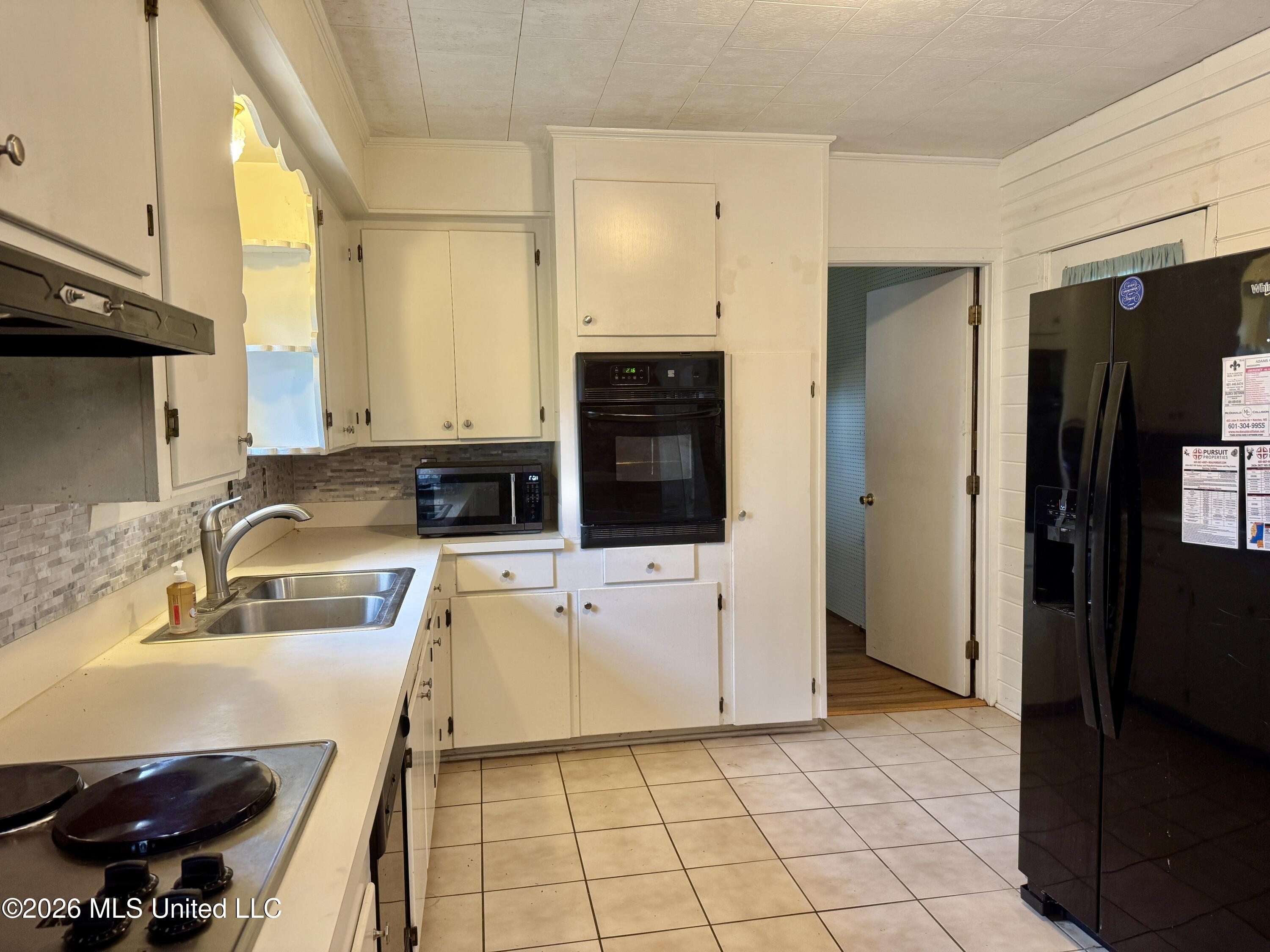 127 John Glenn Avenue Property Photo 2