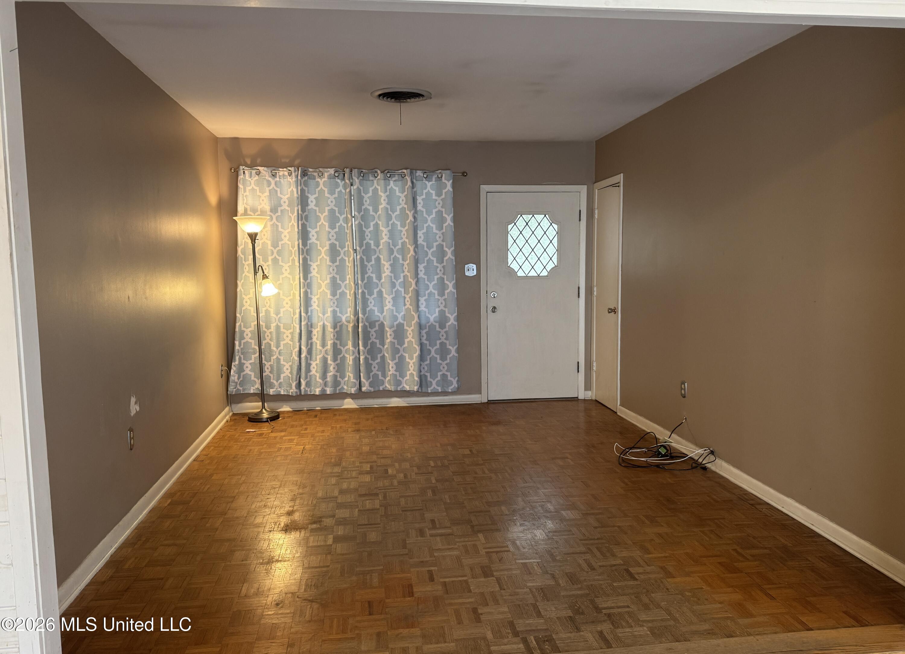 127 John Glenn Avenue Property Photo 13