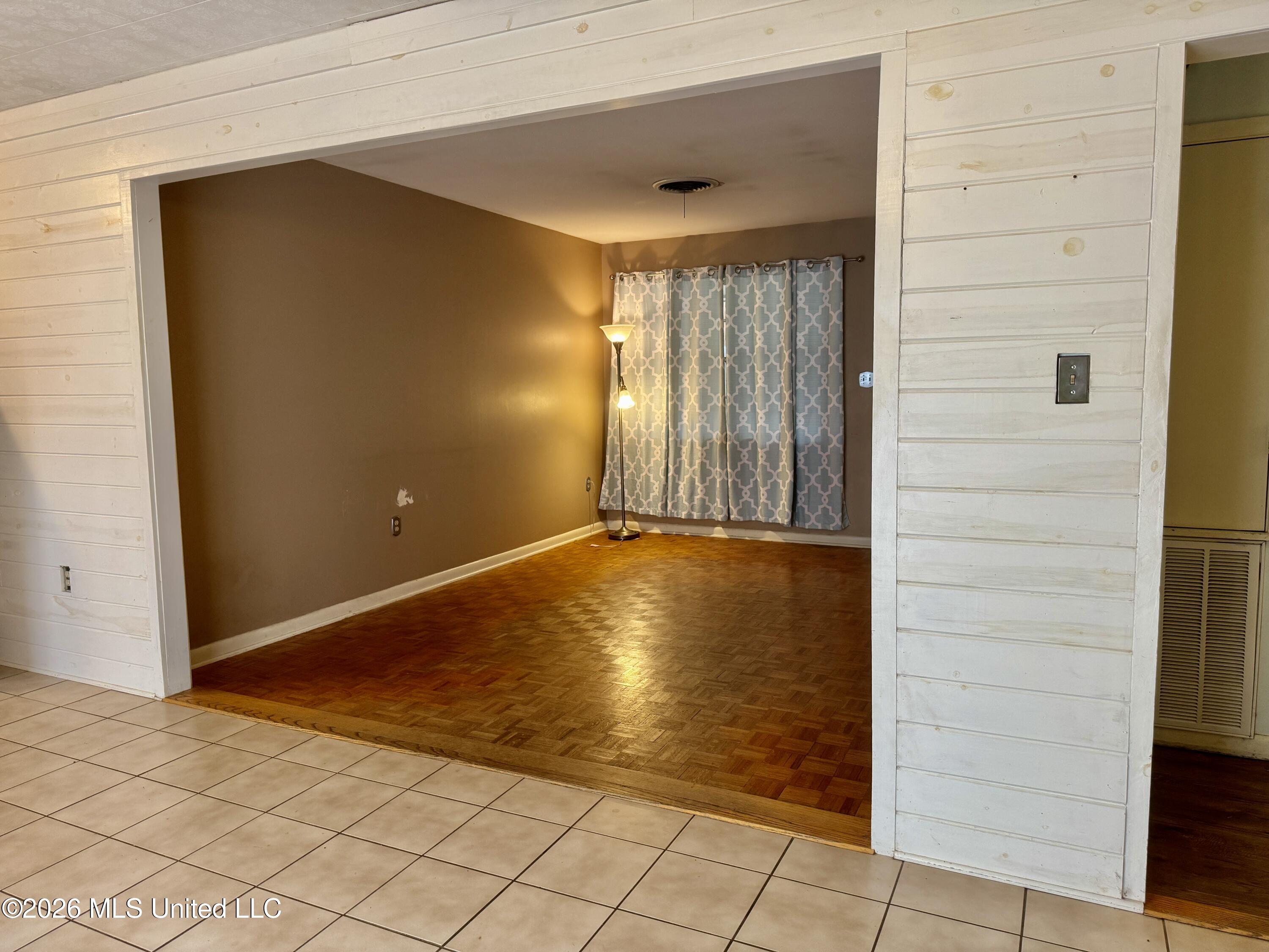 127 John Glenn Avenue Property Photo 15