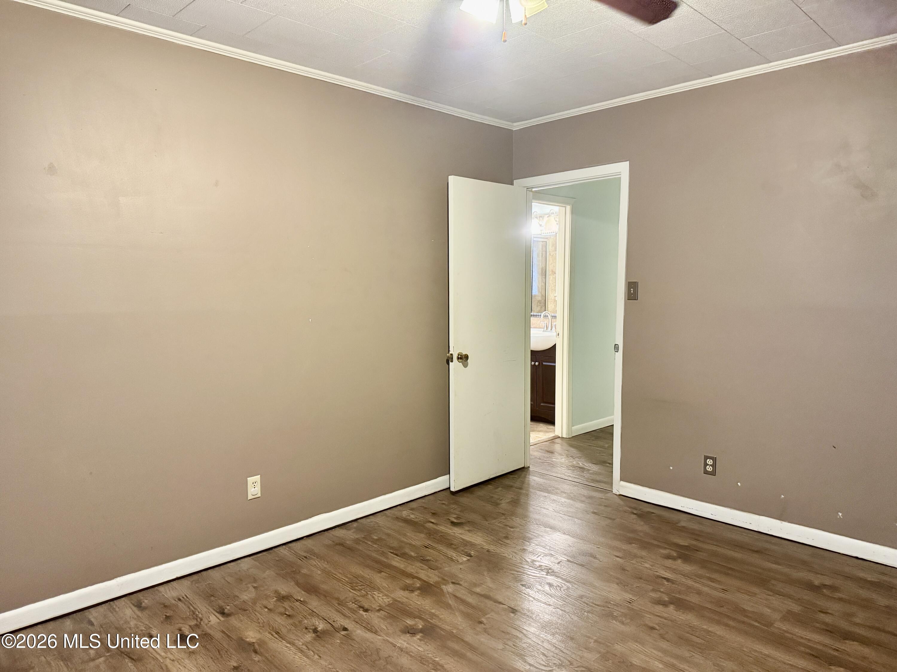 127 John Glenn Avenue Property Photo 30