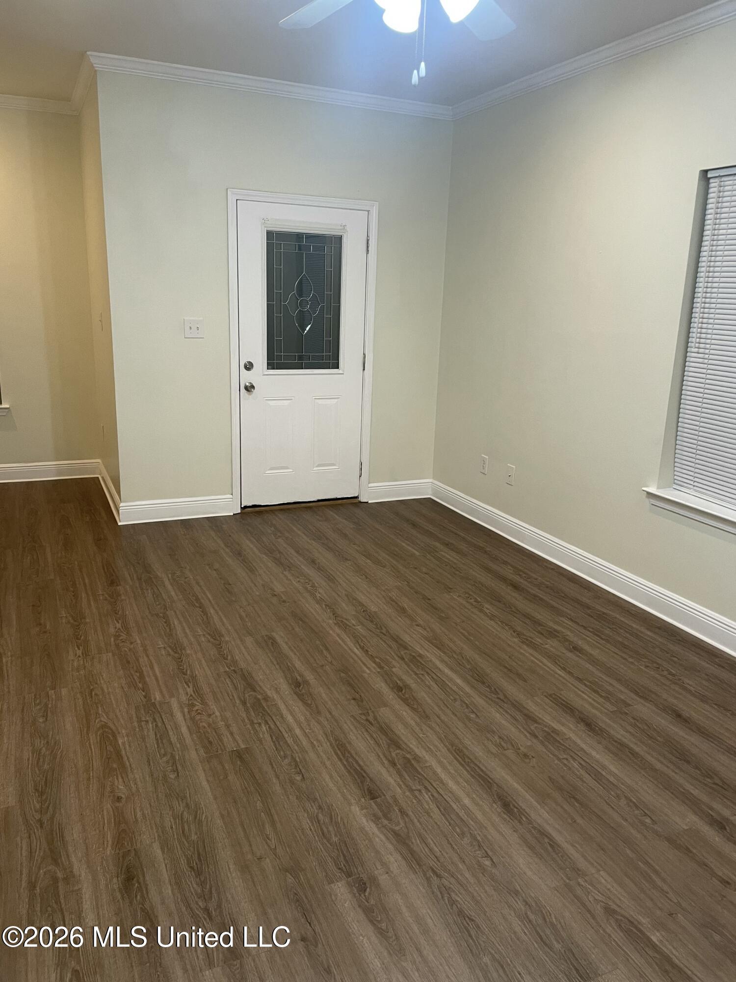 12198 Prudie Circle Property Photo 5