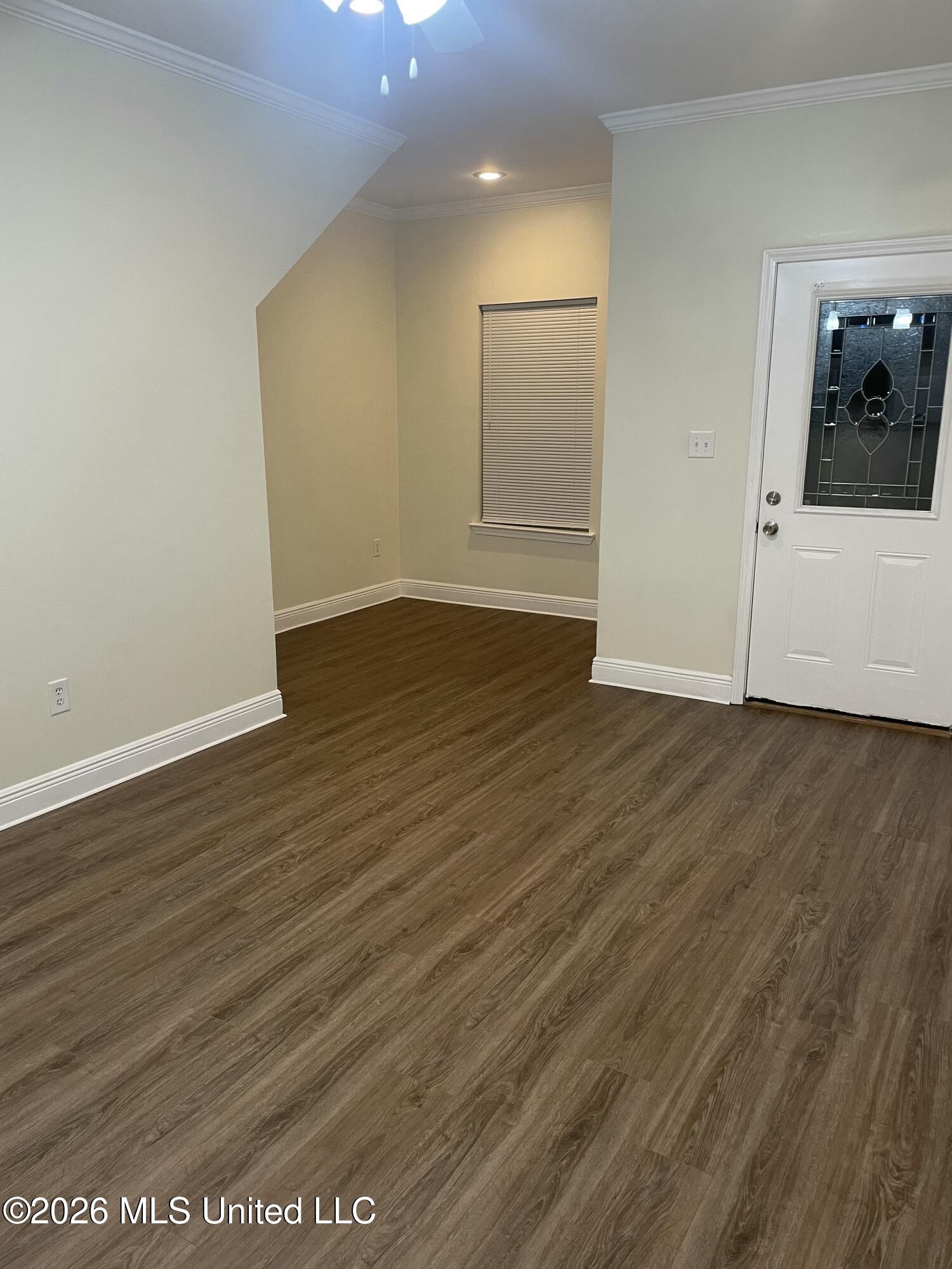 12198 Prudie Circle Property Photo 7