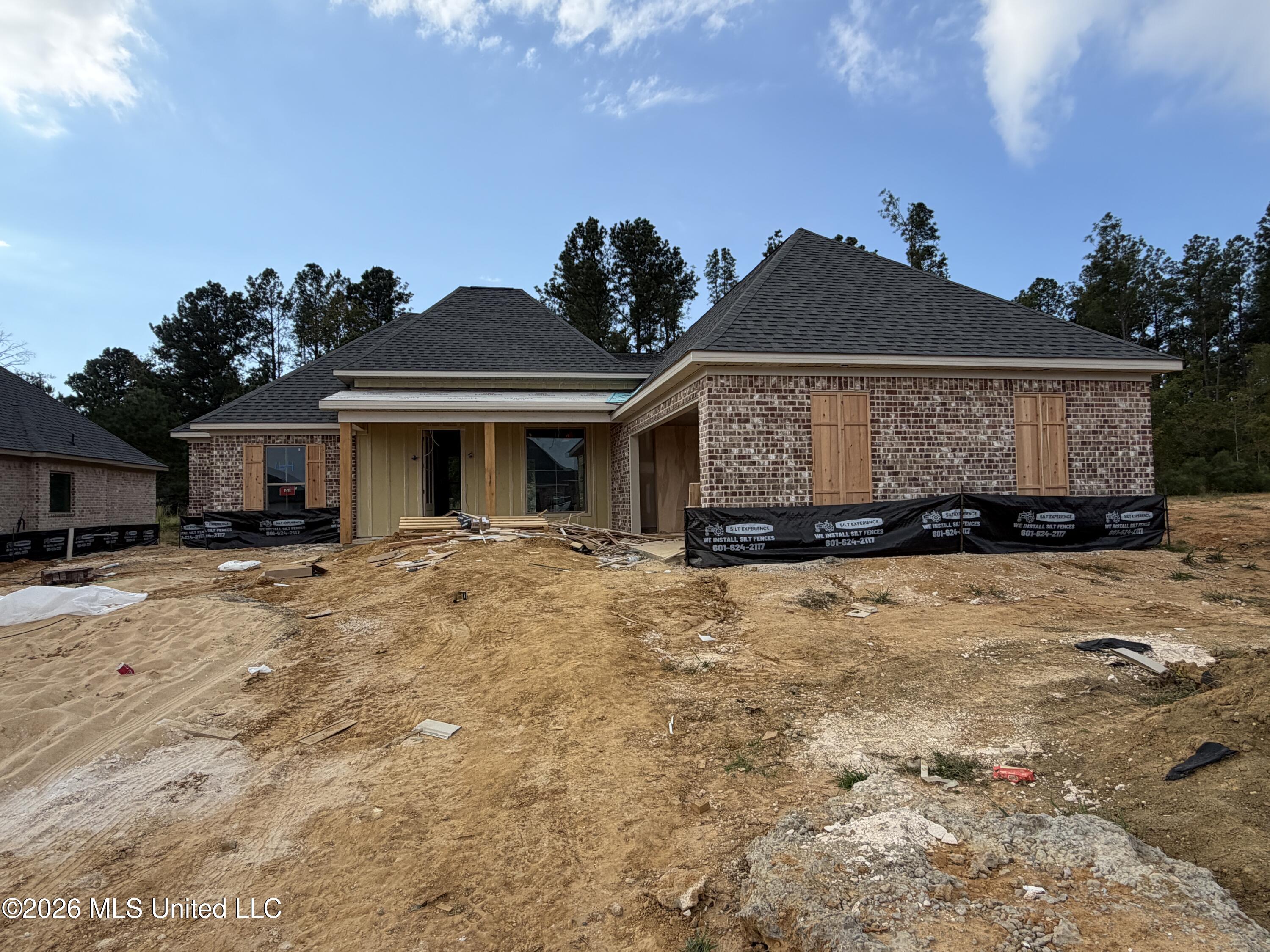 1217 Old Court Crossing Property Photo 1