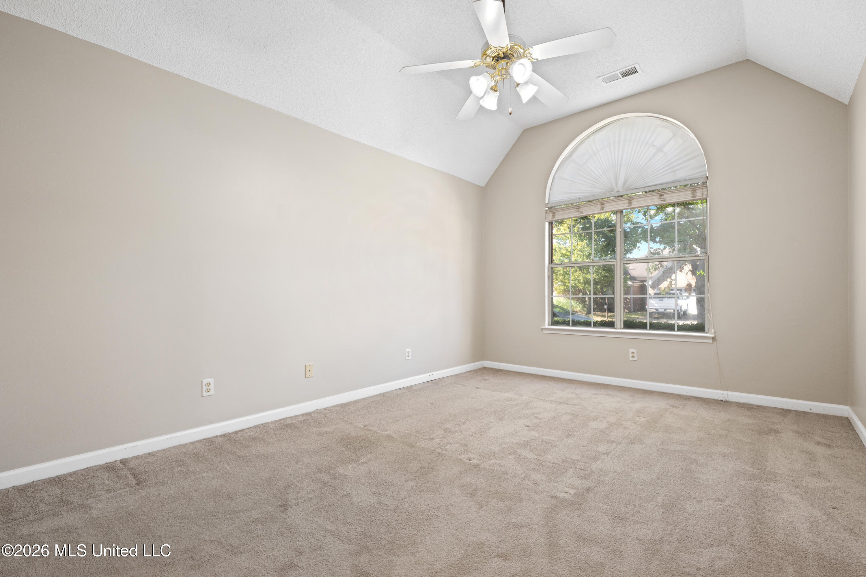 8224 Clubview Drive Property Photo 19