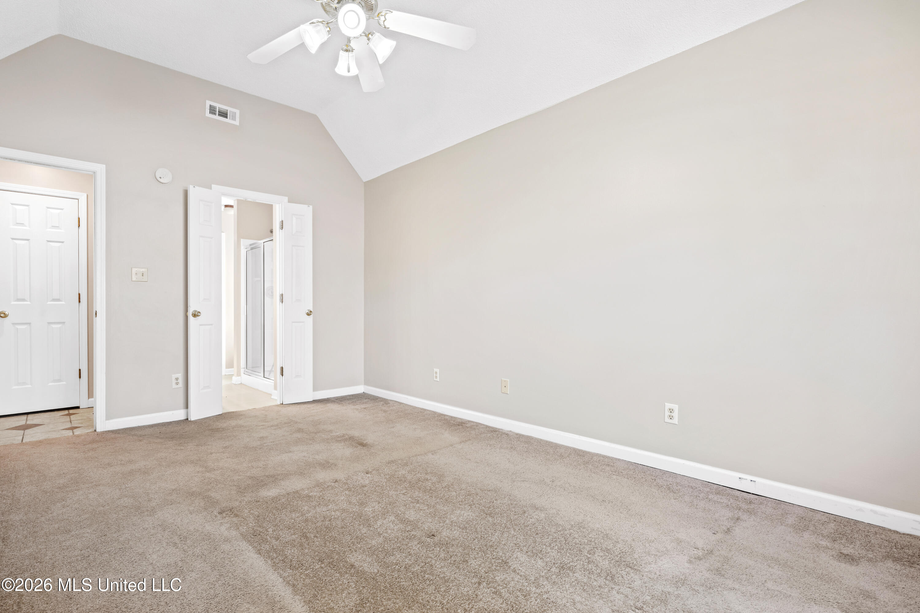8224 Clubview Drive Property Photo 21
