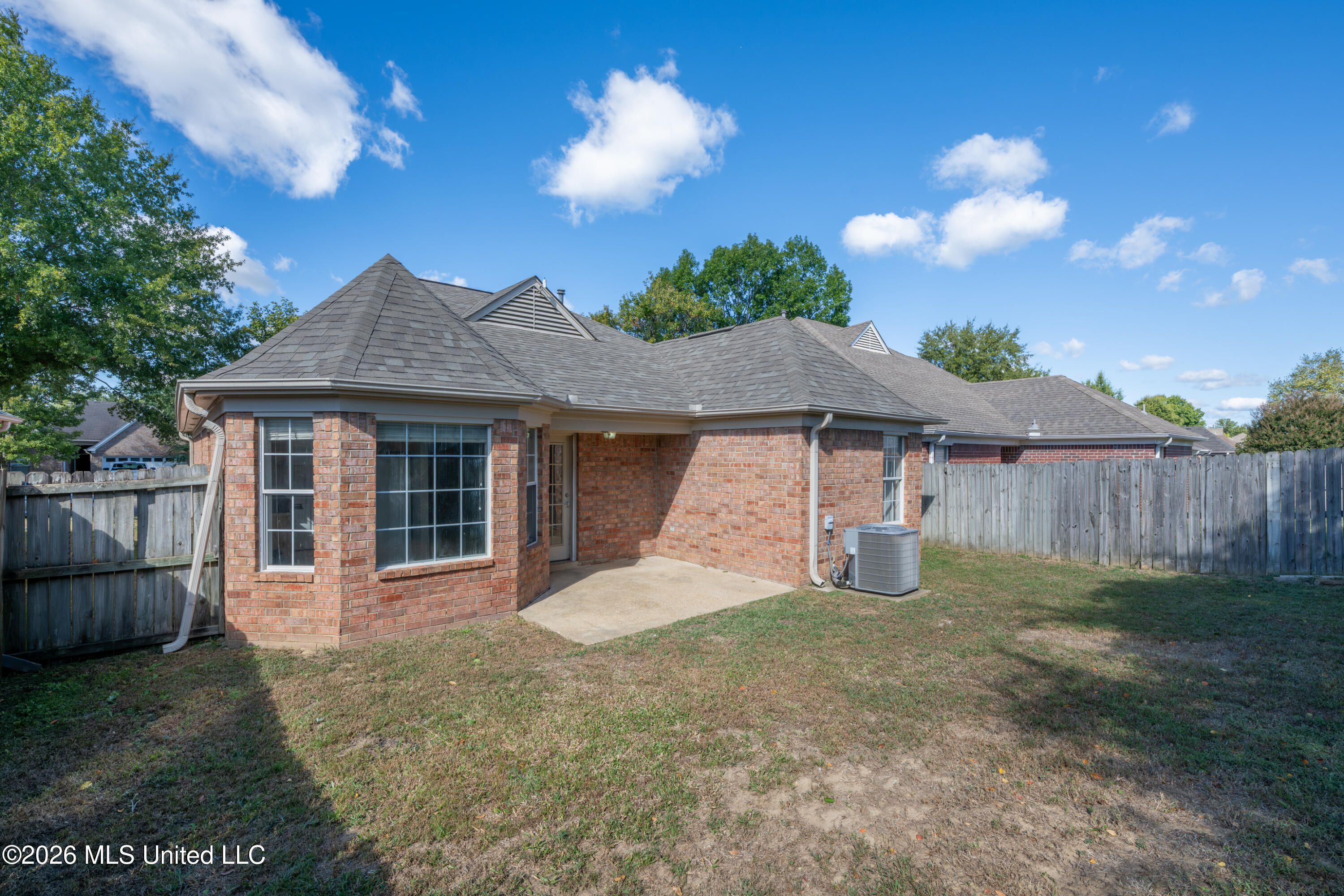 8224 Clubview Drive Property Photo 24