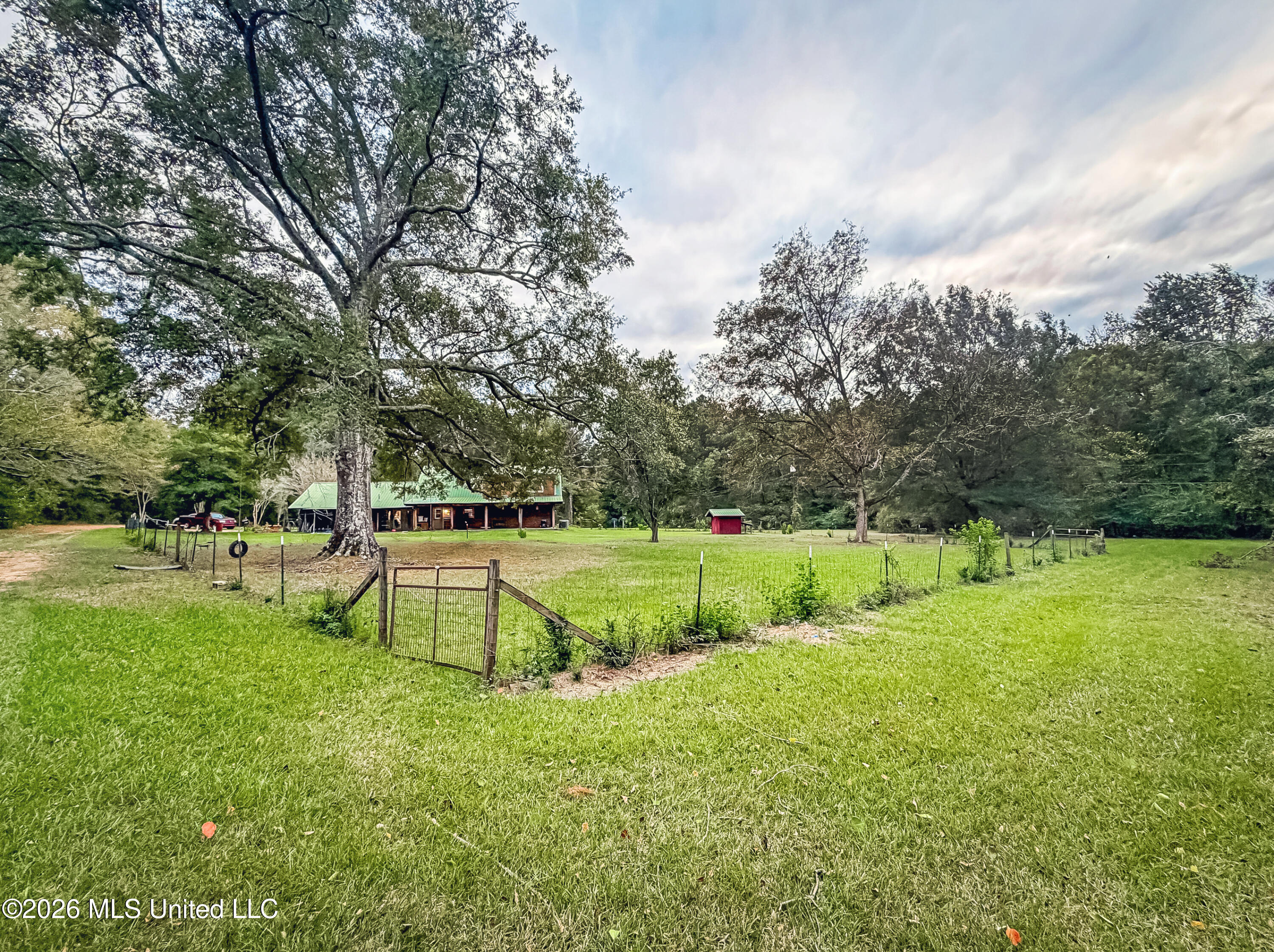 1067 E Monticello Street Property Photo 5