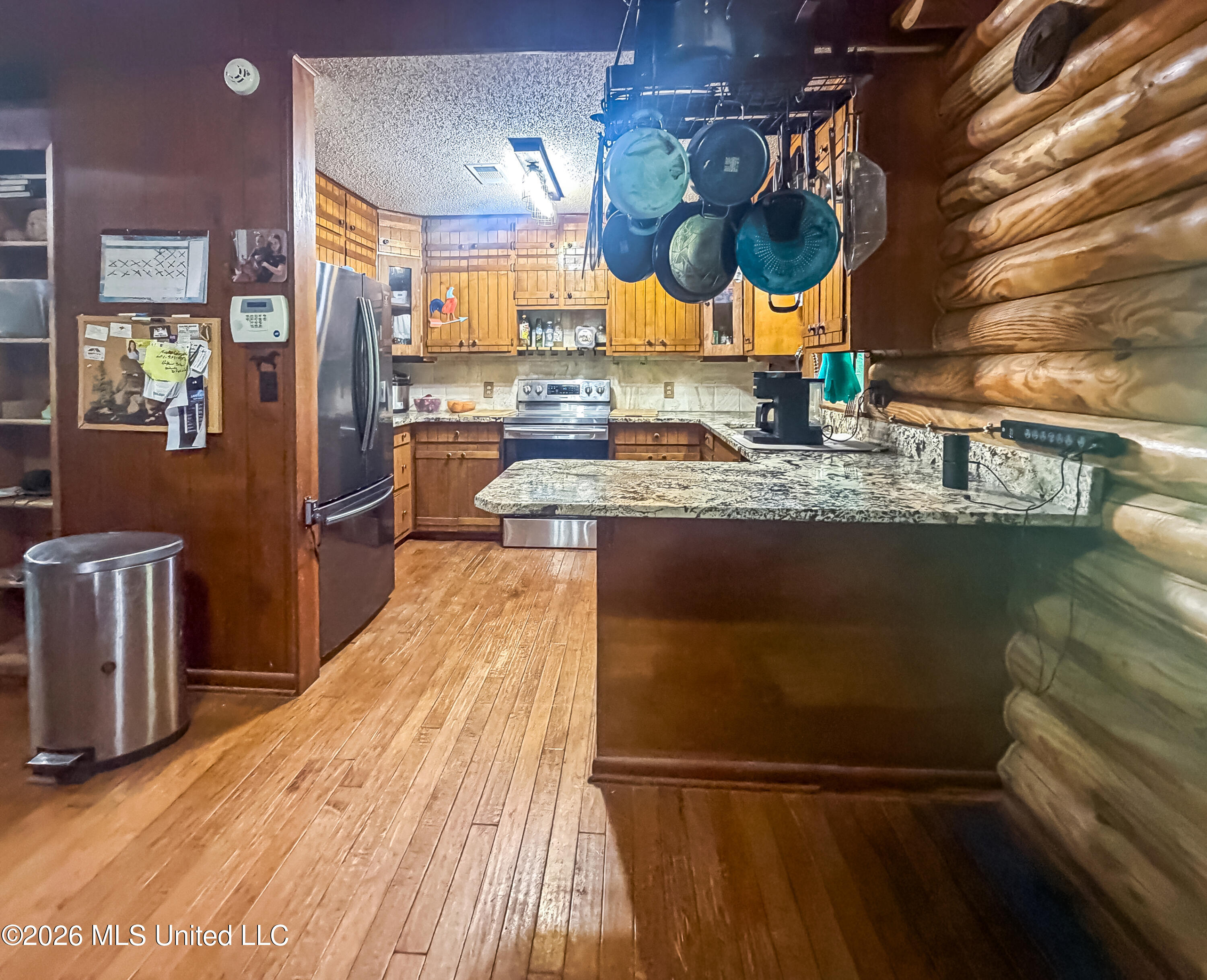 1067 E Monticello Street Property Photo 17