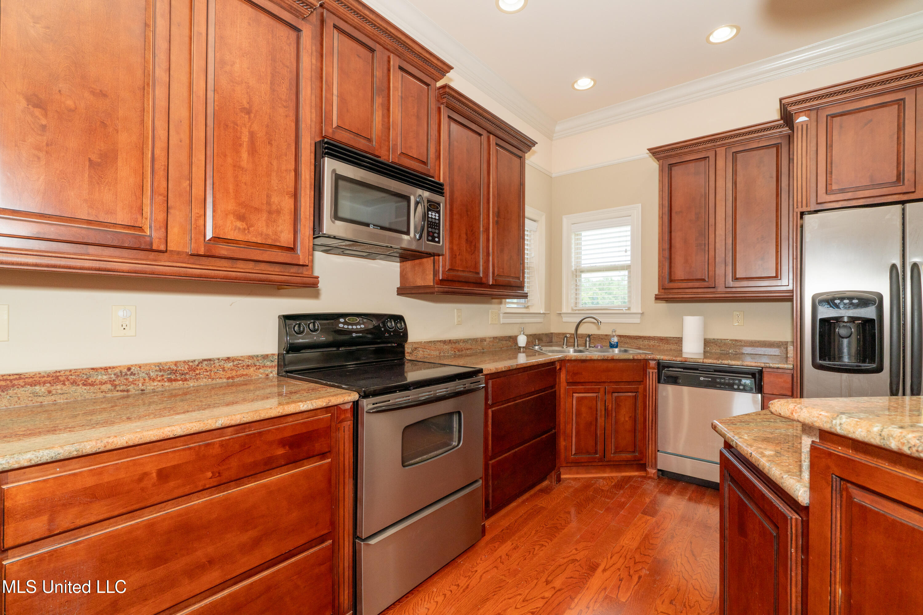 8 Oak Alley Lane Property Photo 7