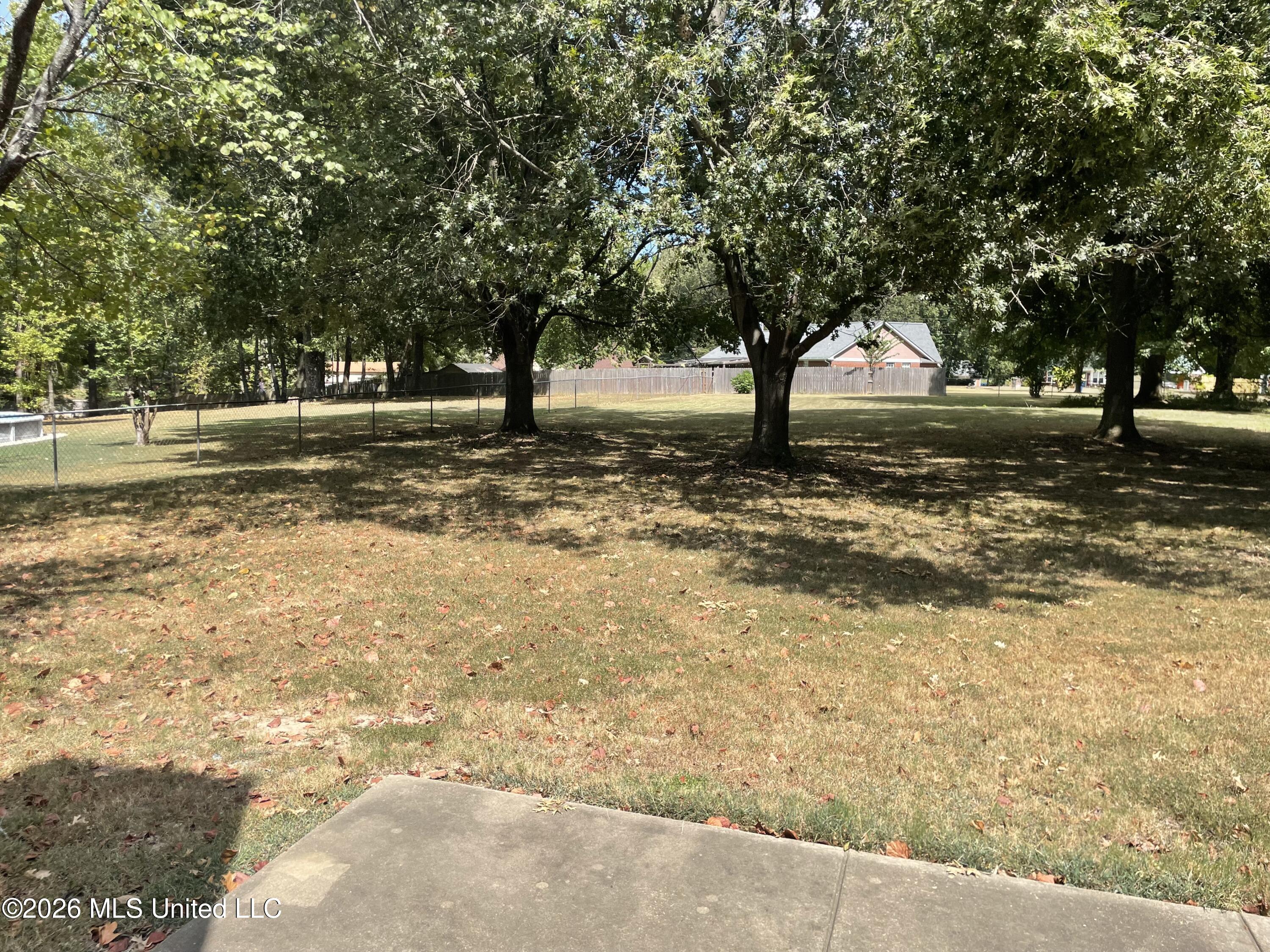 6250 River Birch Road Property Photo 9