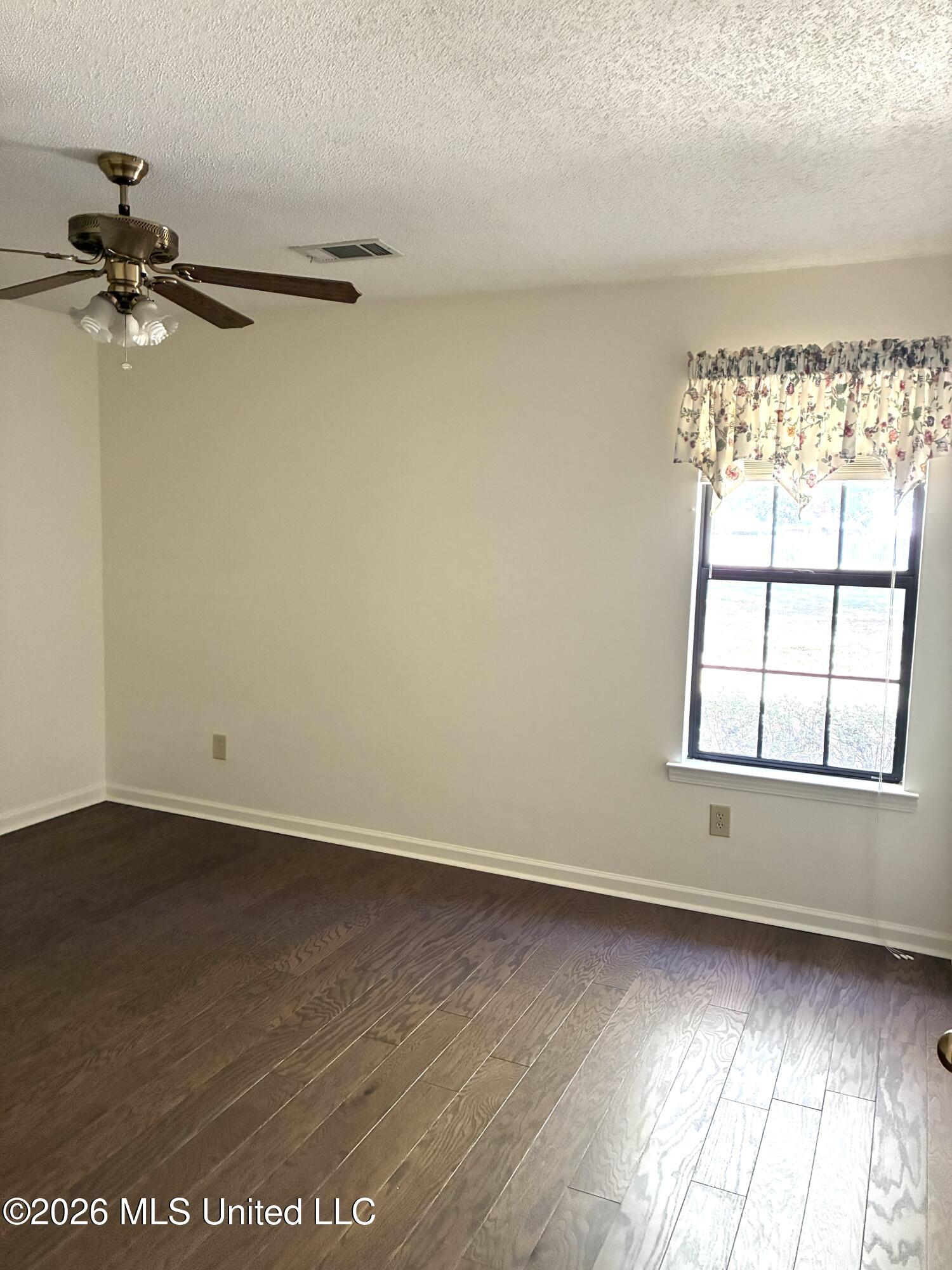 6250 River Birch Road Property Photo 20