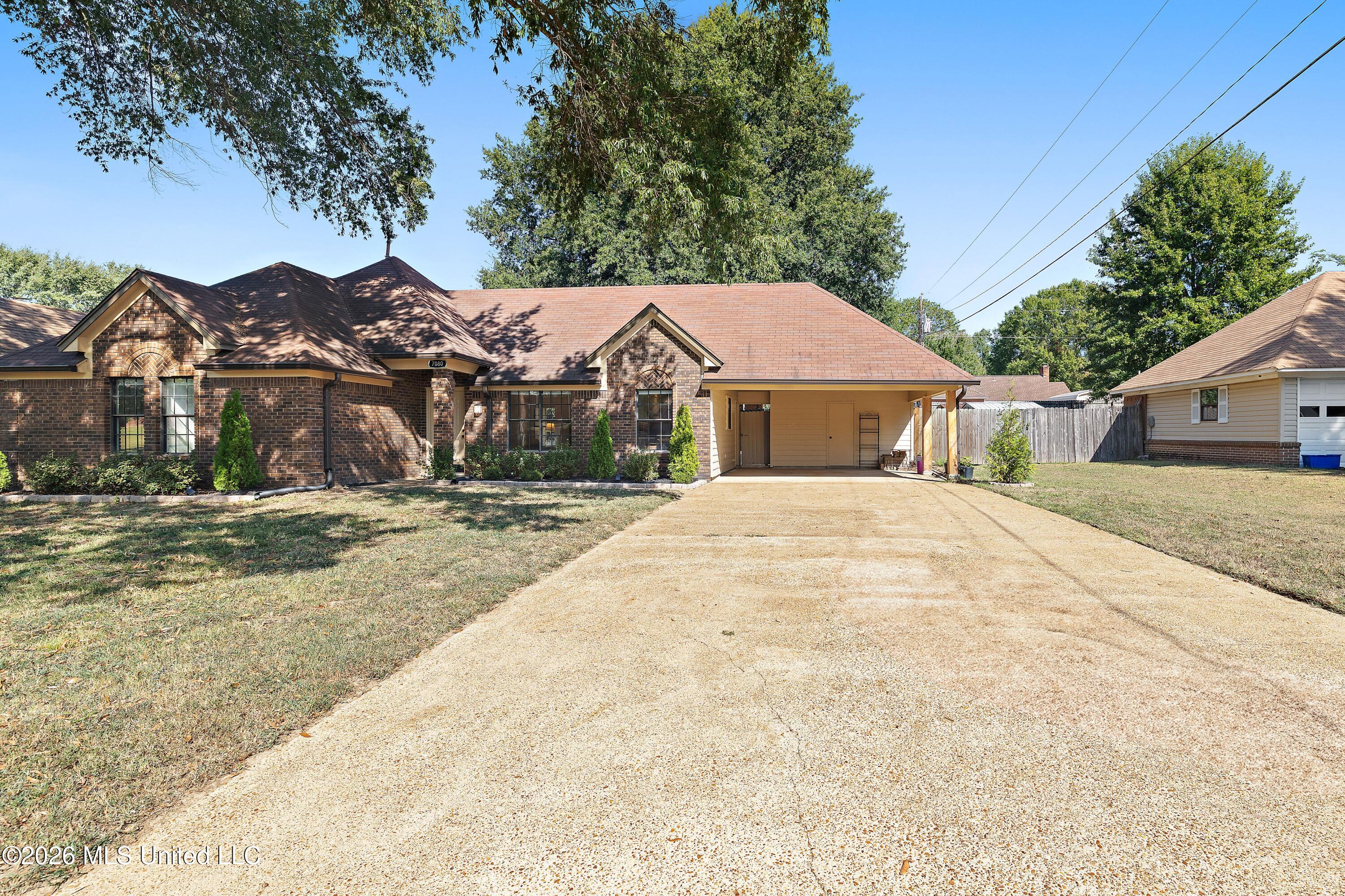 7080 Cedardale Road Property Photo 37