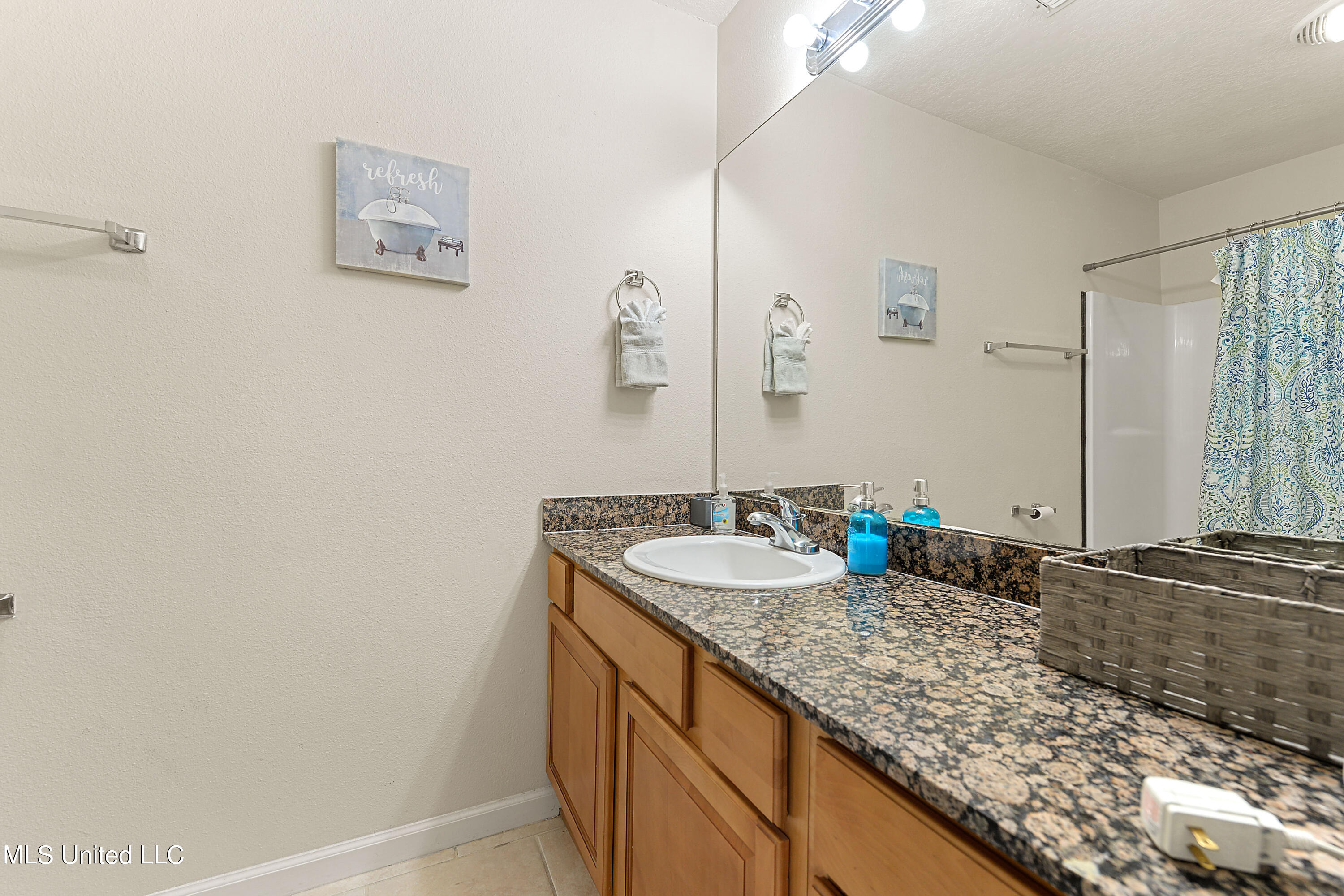 1110 Century Oaks Drive Property Photo 18