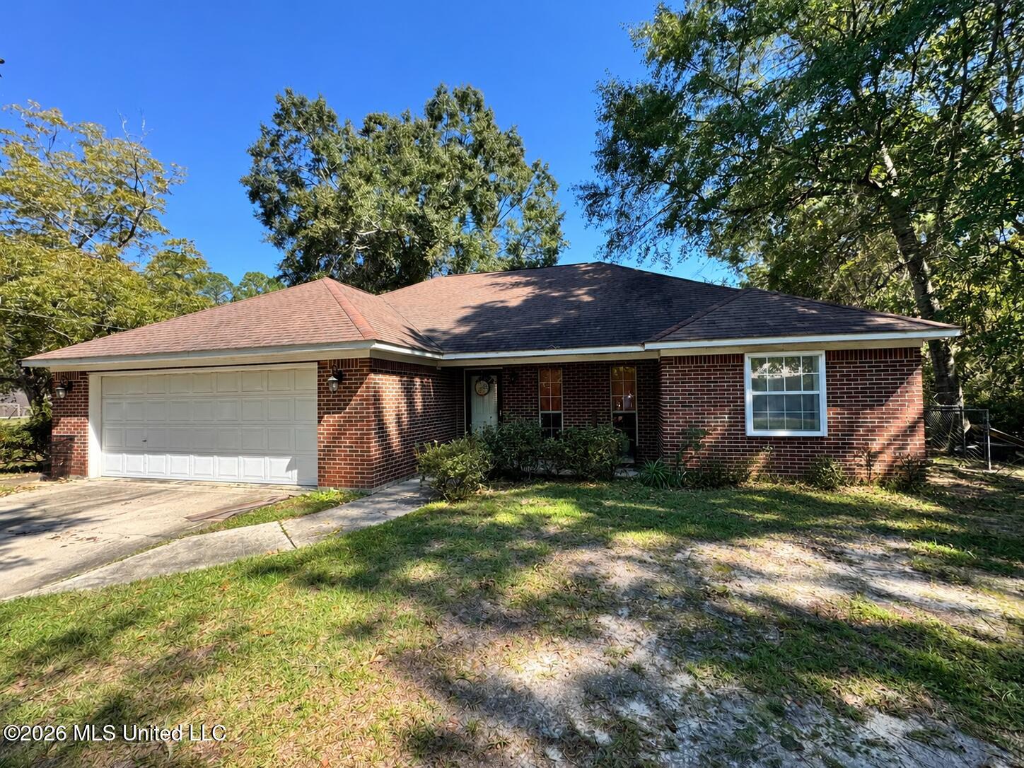 512 Pear Street Property Photo 1