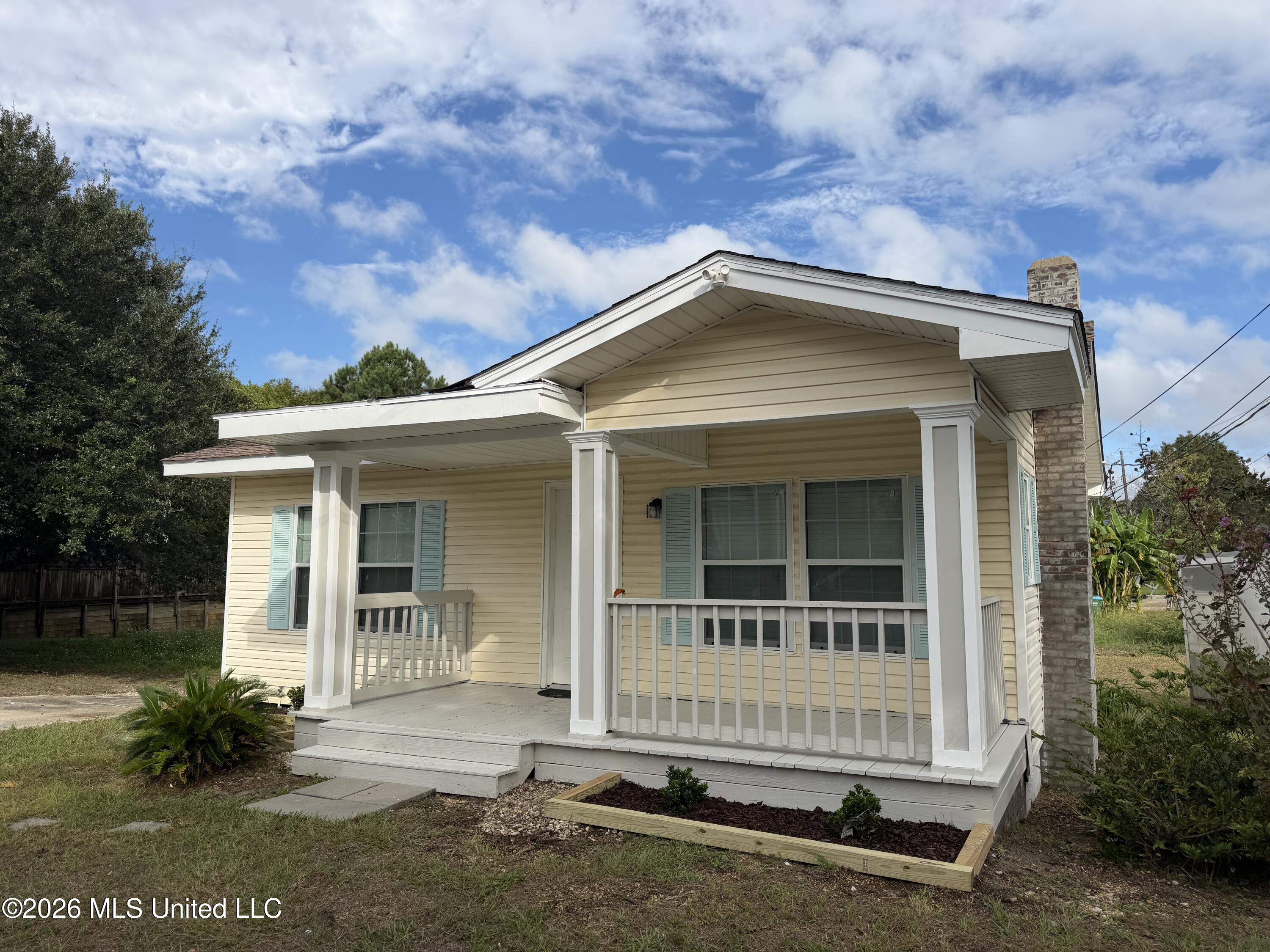 4306 Ford Street Property Photo 1
