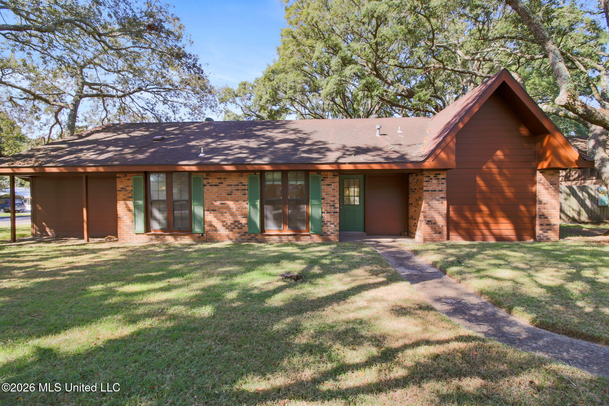 403 Jim Money Road Property Photo 1
