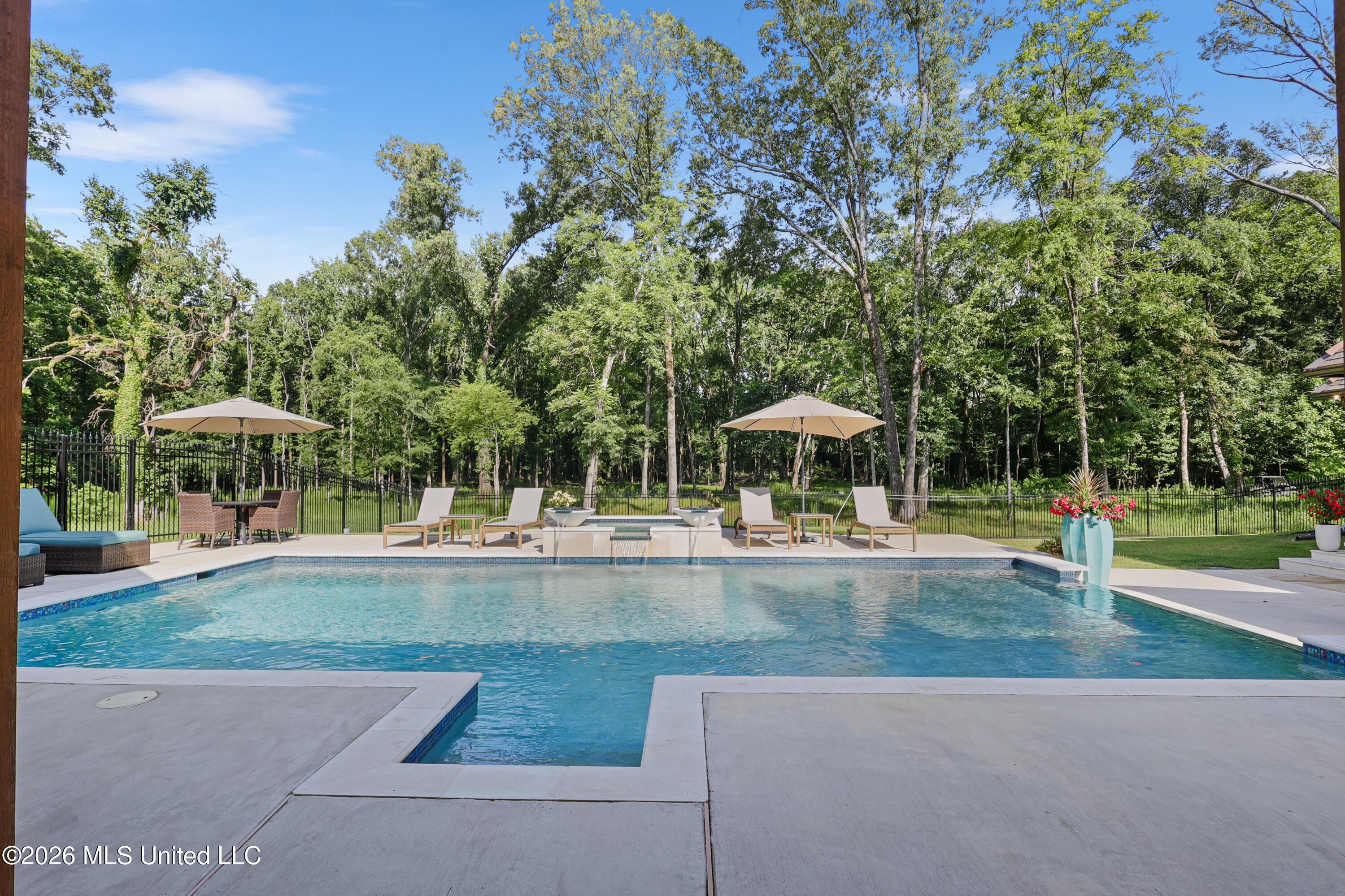 241 Ashworth Circle Property Photo 112