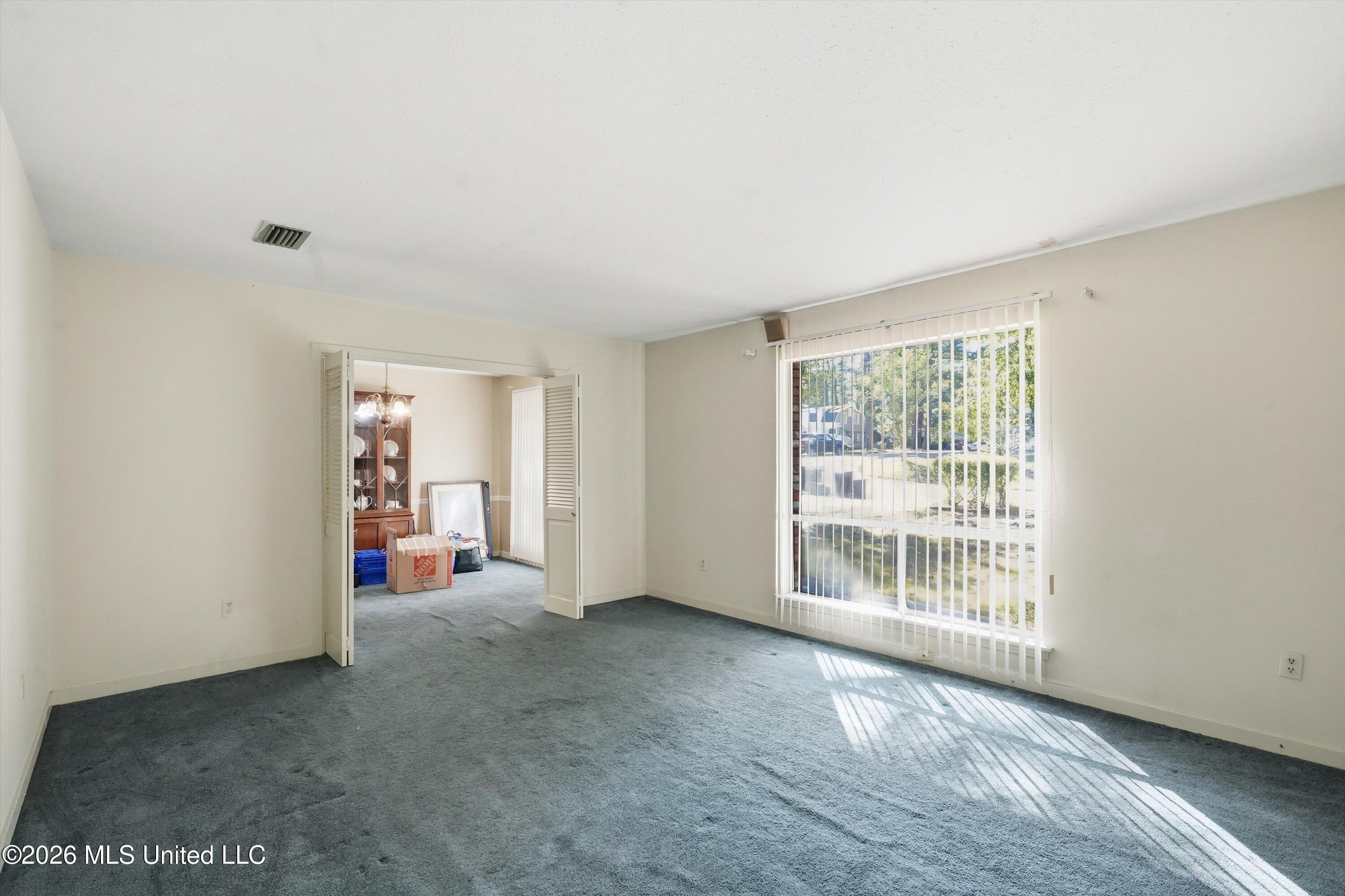 166 Elms Court Circle Property Photo 13