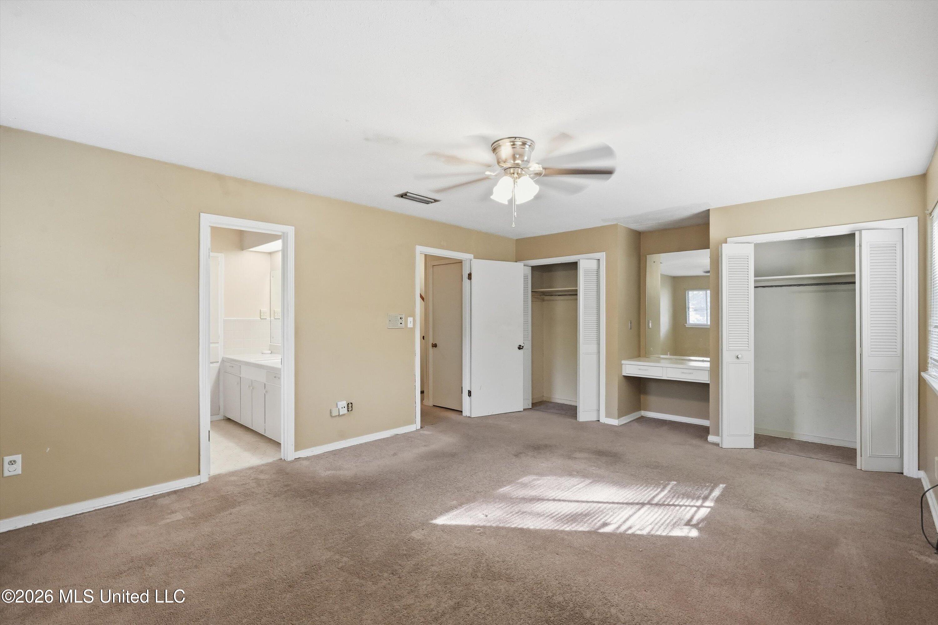 166 Elms Court Circle Property Photo 14