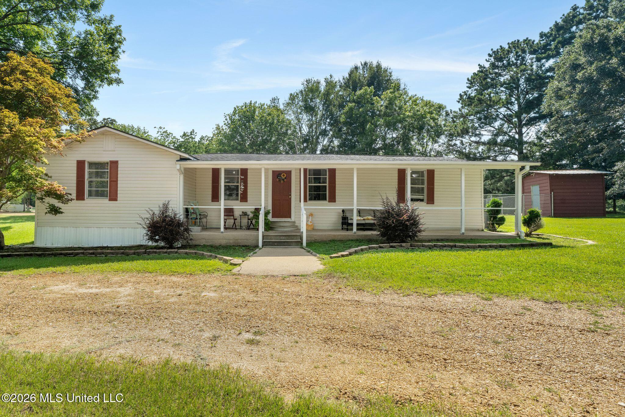 2115 Old Brookhaven Road Property Photo 1